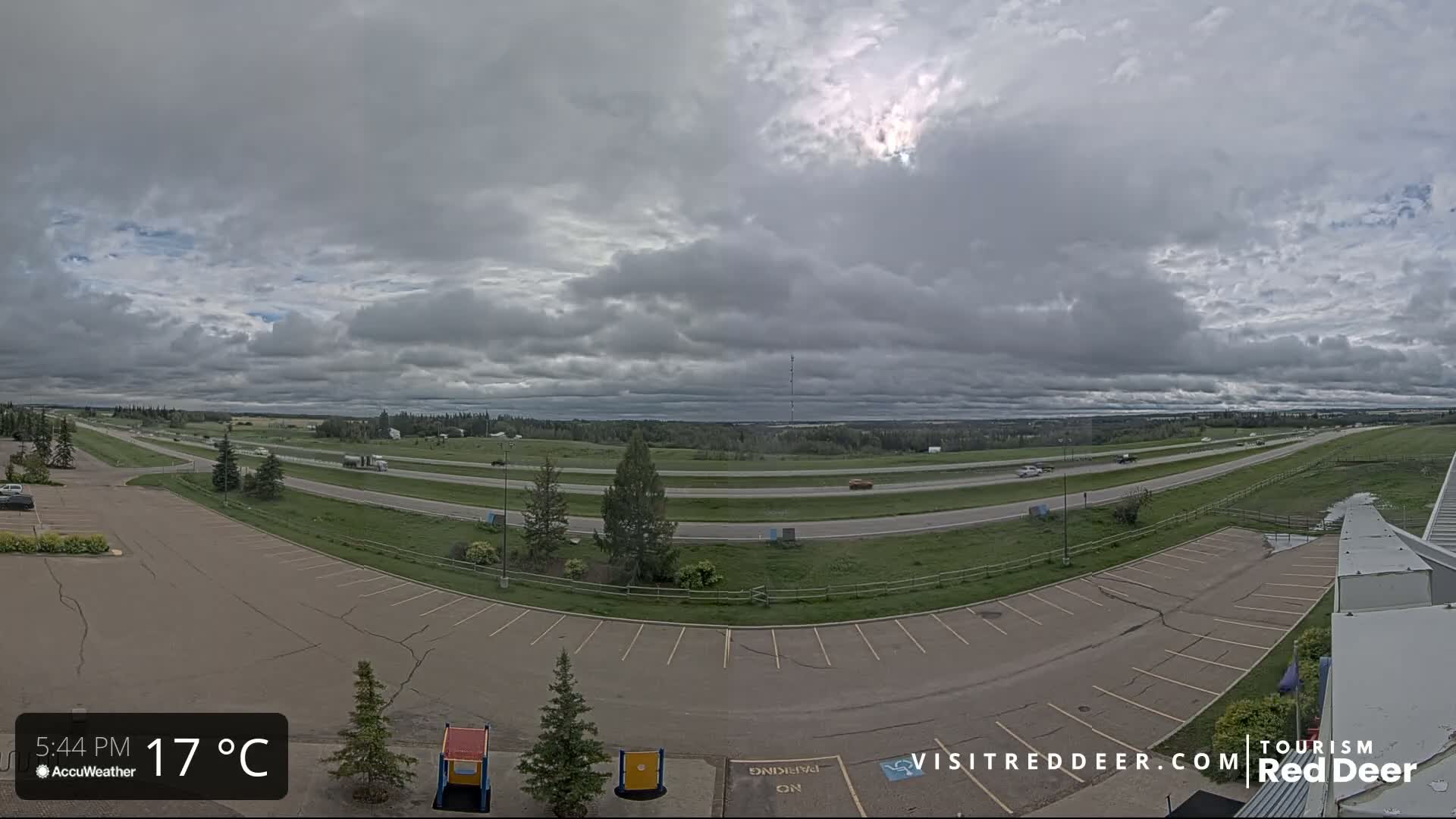 Red Deer Queen Elizabeth 2 Highway & Red Deer Plain Skyline Live Cam - City Of Red Deer, Red Deer County, Alberta, Canada