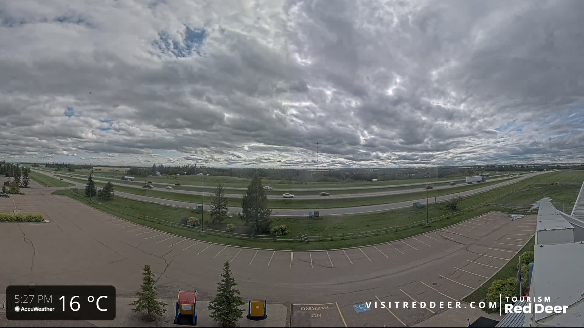 Red Deer Queen Elizabeth 2 Highway & Red Deer Plain Skyline Live Cam - City Of Red Deer, Red Deer County, Alberta, Canada