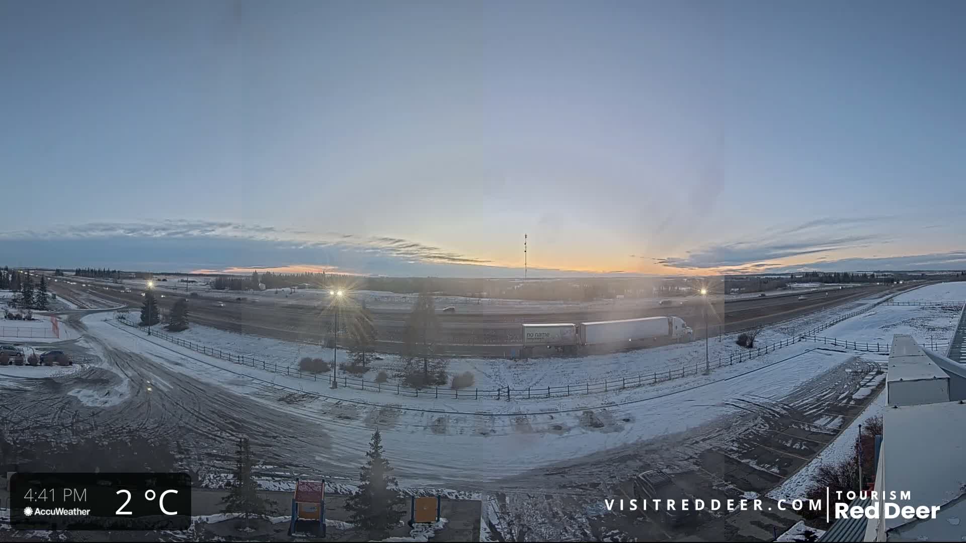 Red Deer Queen Elizabeth 2 Highway & Red Deer Plain Skyline Live Cam - City Of Red Deer, Red Deer County, Alberta, Canada