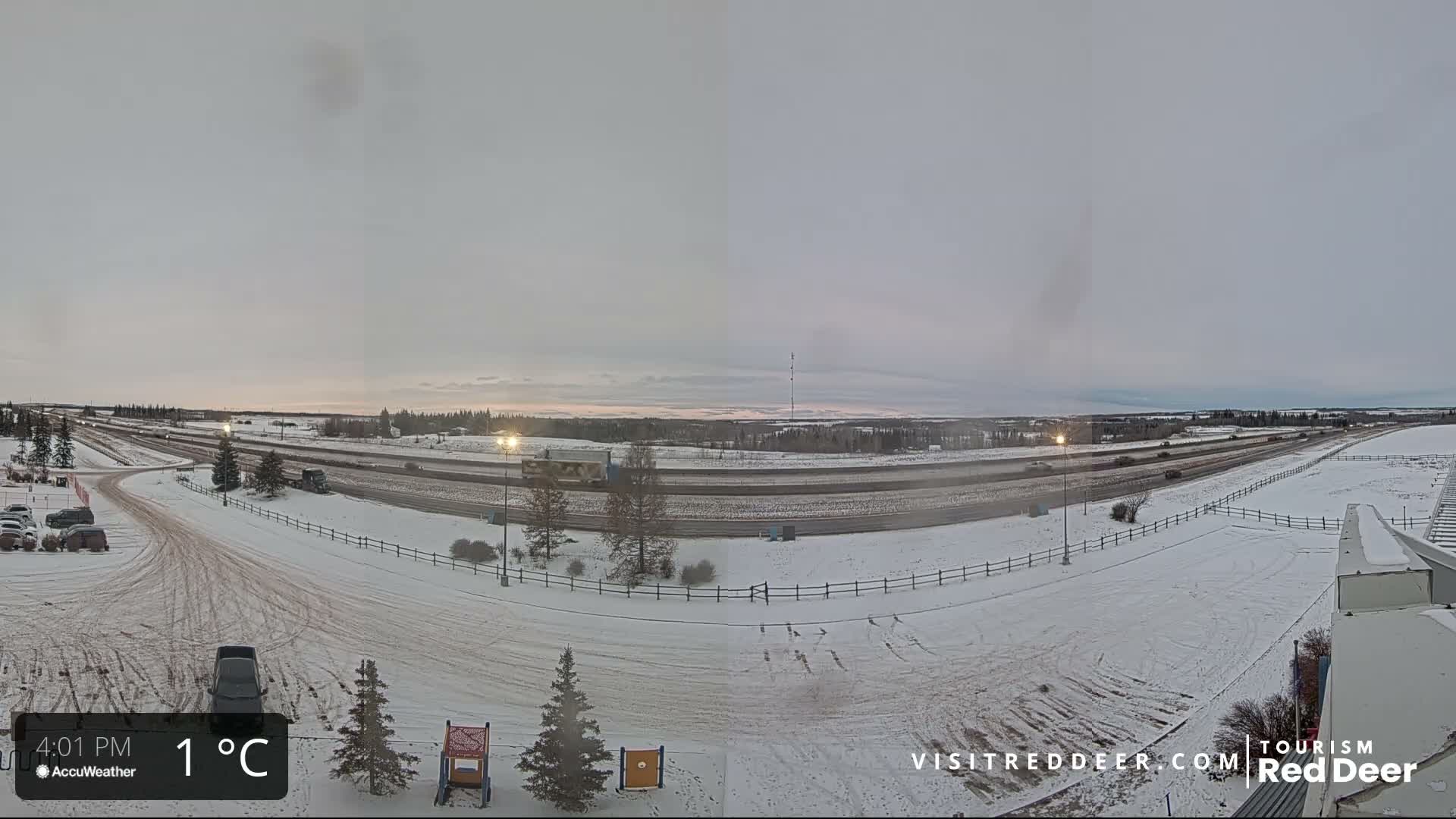 Red Deer Queen Elizabeth 2 Highway & Red Deer Plain Skyline Live Cam - City Of Red Deer, Red Deer County, Alberta, Canada