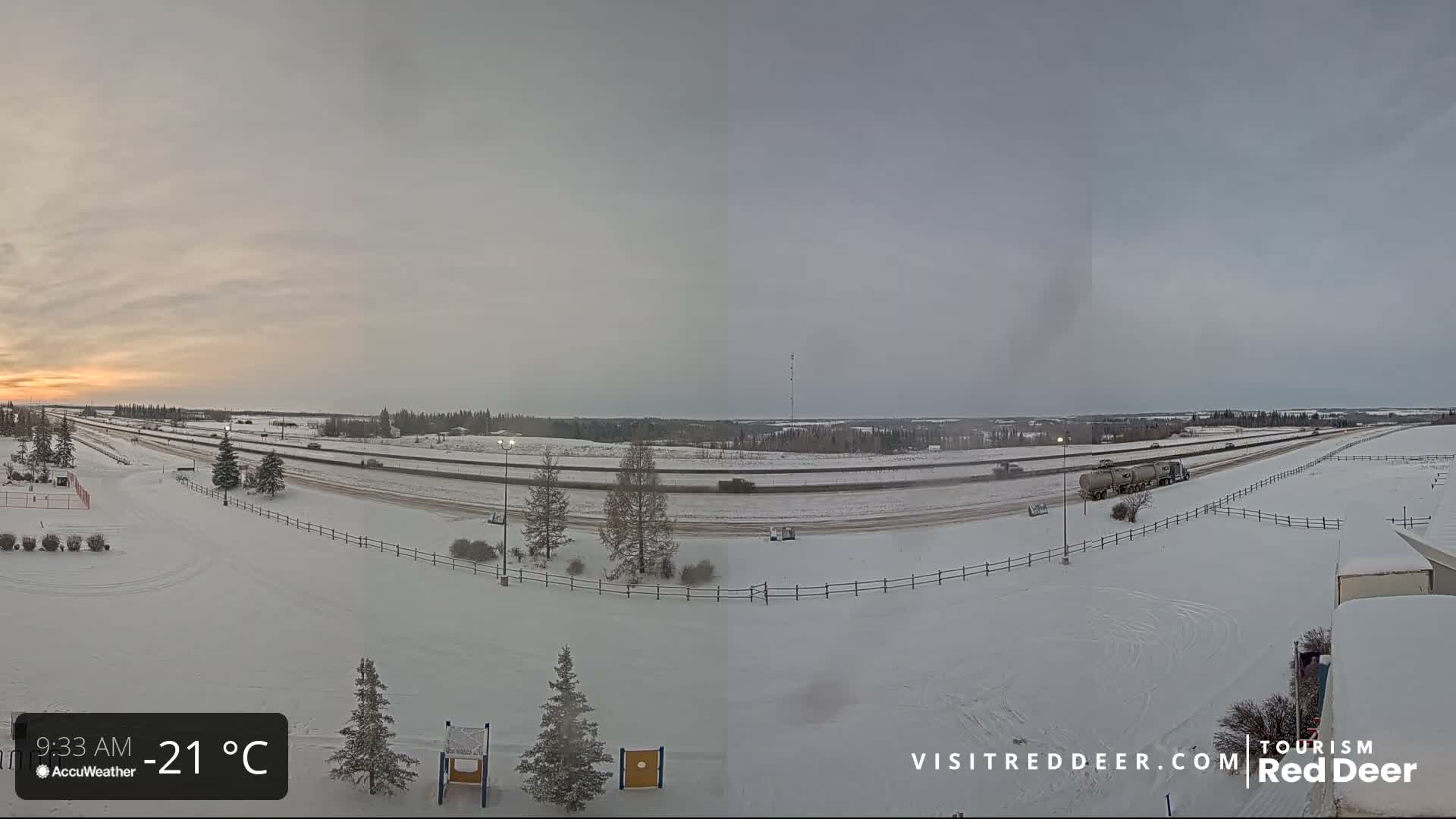 Red Deer Queen Elizabeth 2 Highway & Red Deer Plain Skyline Live Cam - City Of Red Deer, Red Deer County, Alberta, Canada