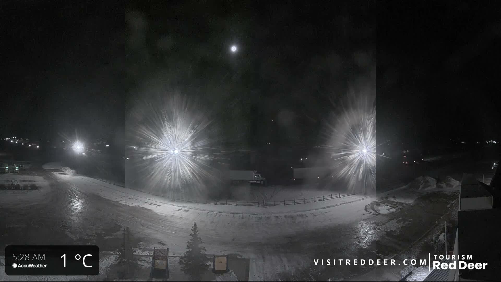 Red Deer Queen Elizabeth 2 Highway & Red Deer Plain Skyline Live Cam - City Of Red Deer, Red Deer County, Alberta, Canada