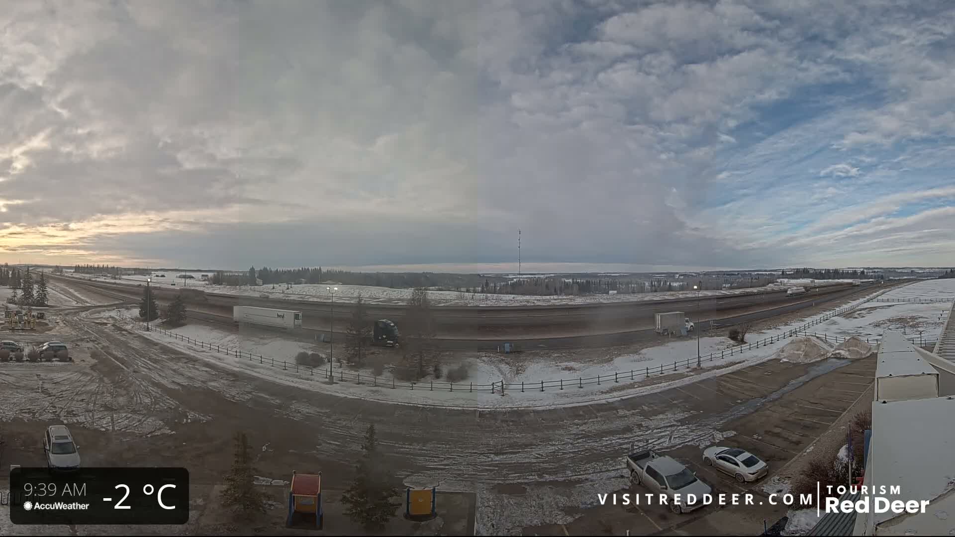 Red Deer Queen Elizabeth 2 Highway & Red Deer Plain Skyline Live Cam - City Of Red Deer, Red Deer County, Alberta, Canada