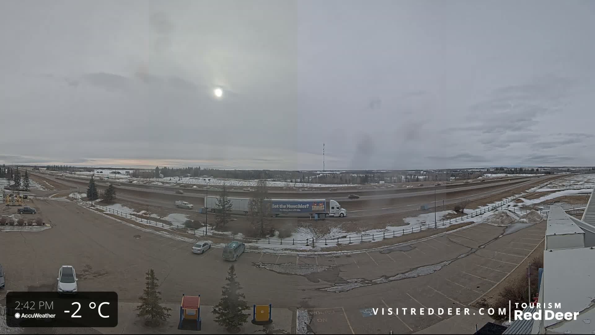 Red Deer Queen Elizabeth 2 Highway & Red Deer Plain Skyline Live Cam - City Of Red Deer, Red Deer County, Alberta, Canada
