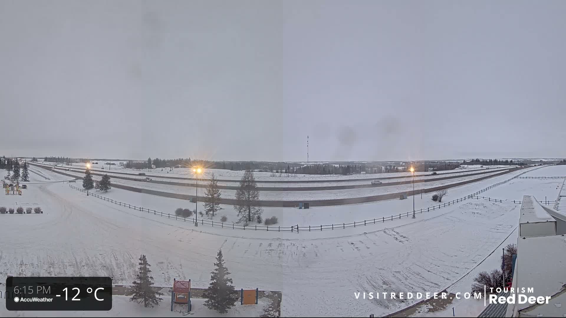 Red Deer Queen Elizabeth 2 Highway & Red Deer Plain Skyline Live Cam - City Of Red Deer, Red Deer County, Alberta, Canada