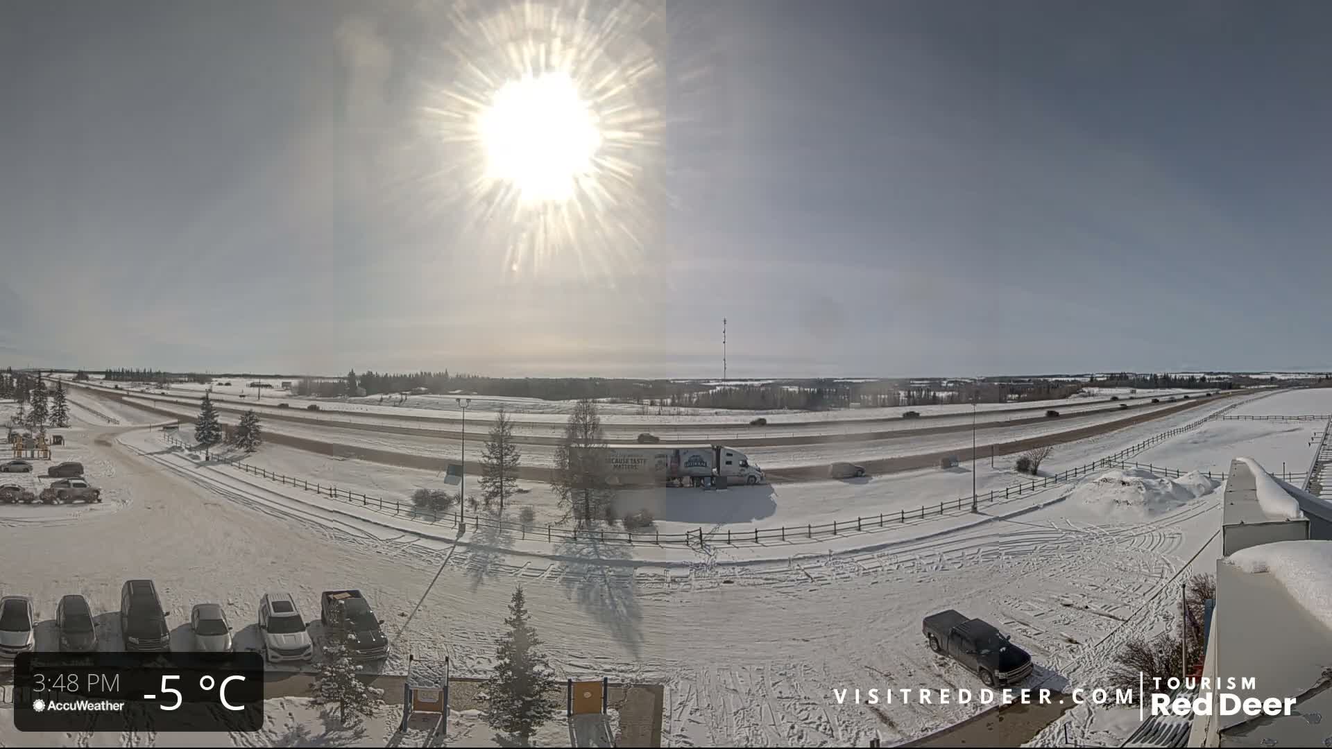 Red Deer Queen Elizabeth 2 Highway & Red Deer Plain Skyline Live Cam - City Of Red Deer, Red Deer County, Alberta, Canada