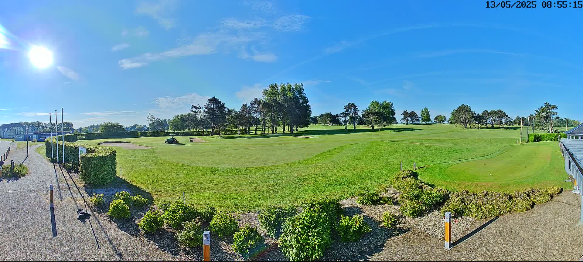Golf de Dieppe Golf Pourville Court Live Cam - Dieppe, Seine-Maritime, Normandie, France