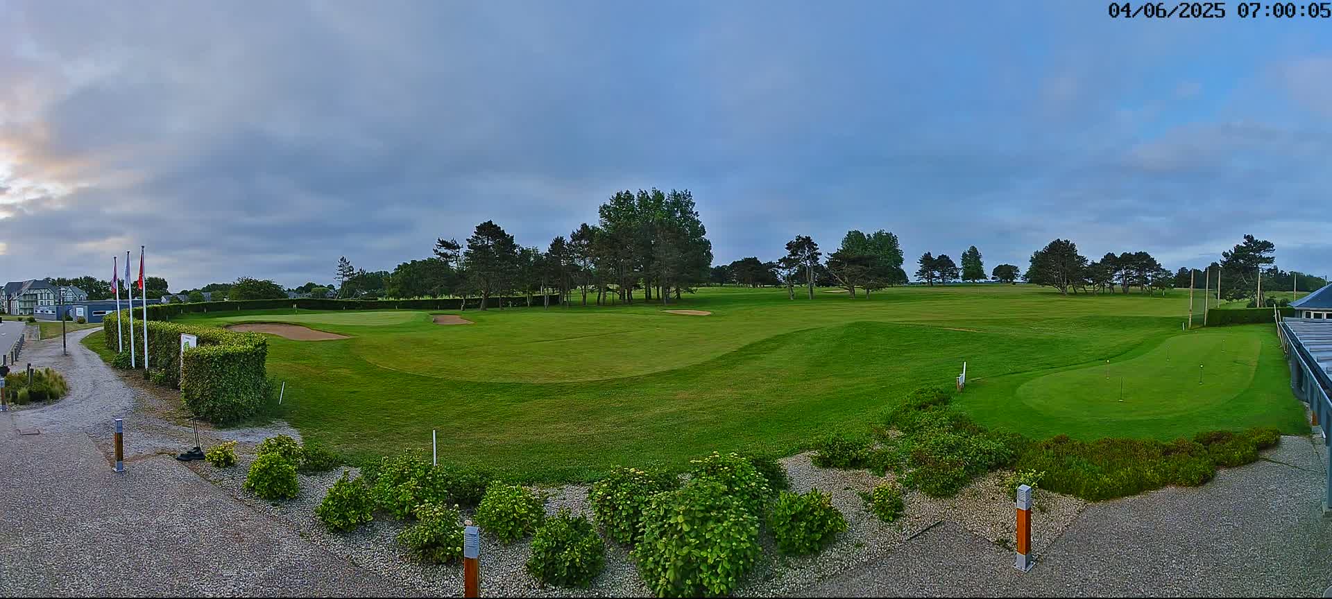 Golf de Dieppe Golf Pourville Court Live Cam - Dieppe, Seine-Maritime, Normandie, France