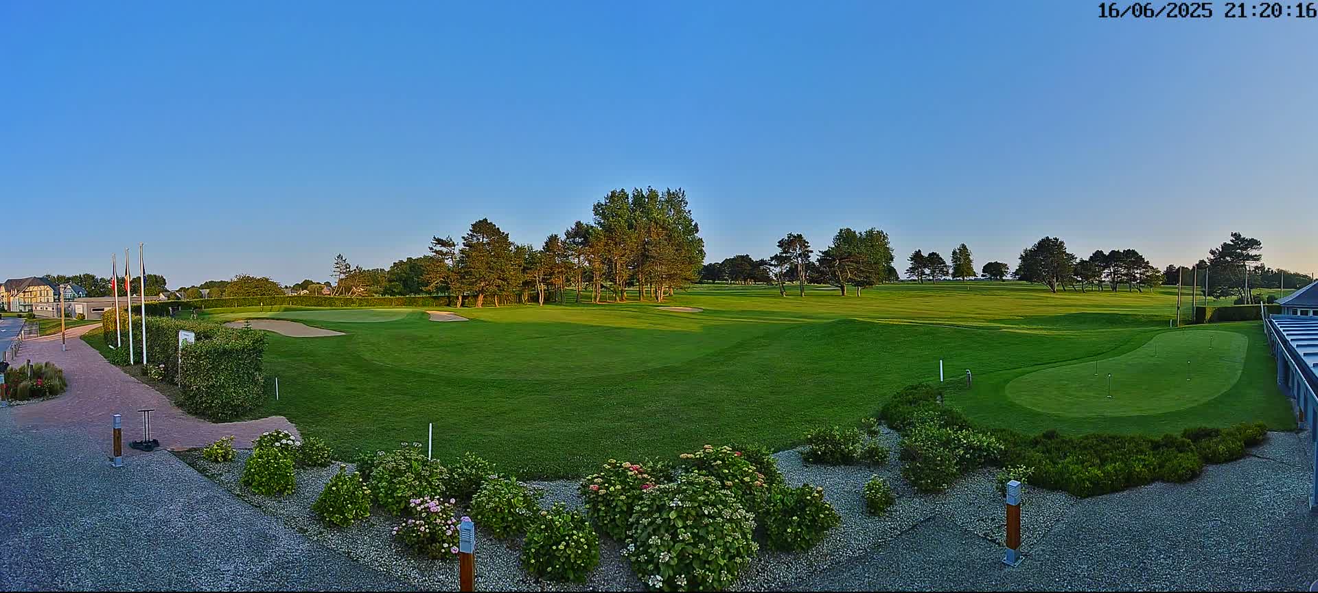 Golf de Dieppe Golf Pourville Court Live Cam - Dieppe, Seine-Maritime, Normandie, France