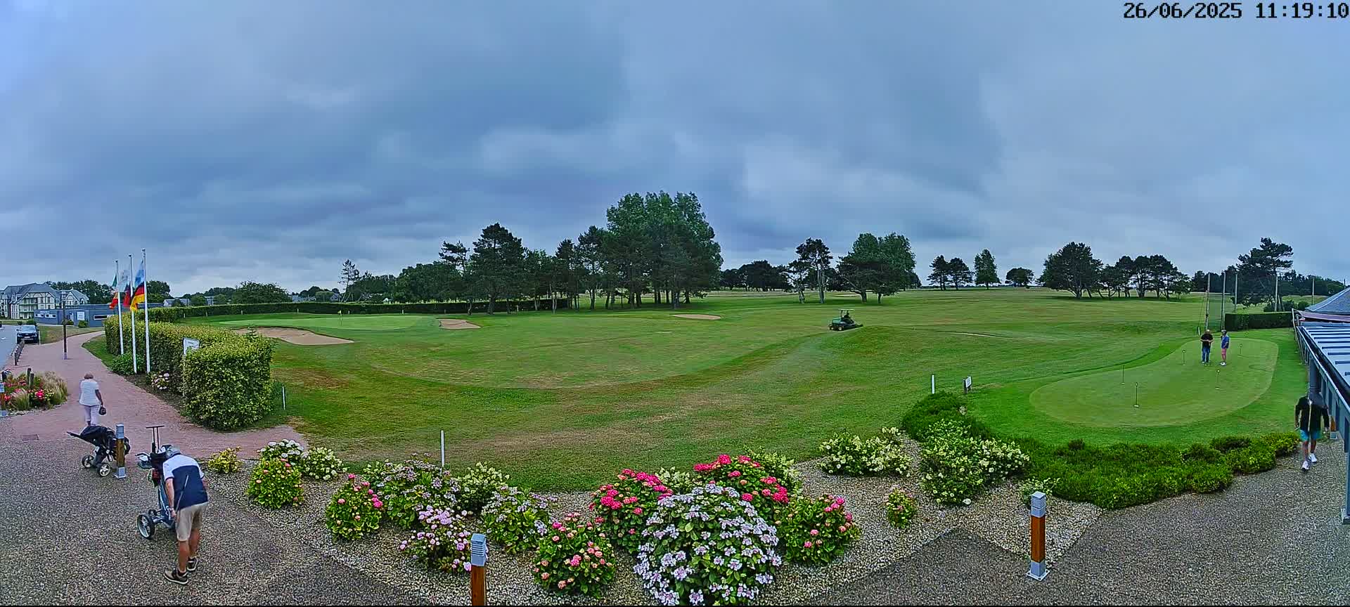 Golf de Dieppe Golf Pourville Court Live Cam - Dieppe, Seine-Maritime, Normandie, France