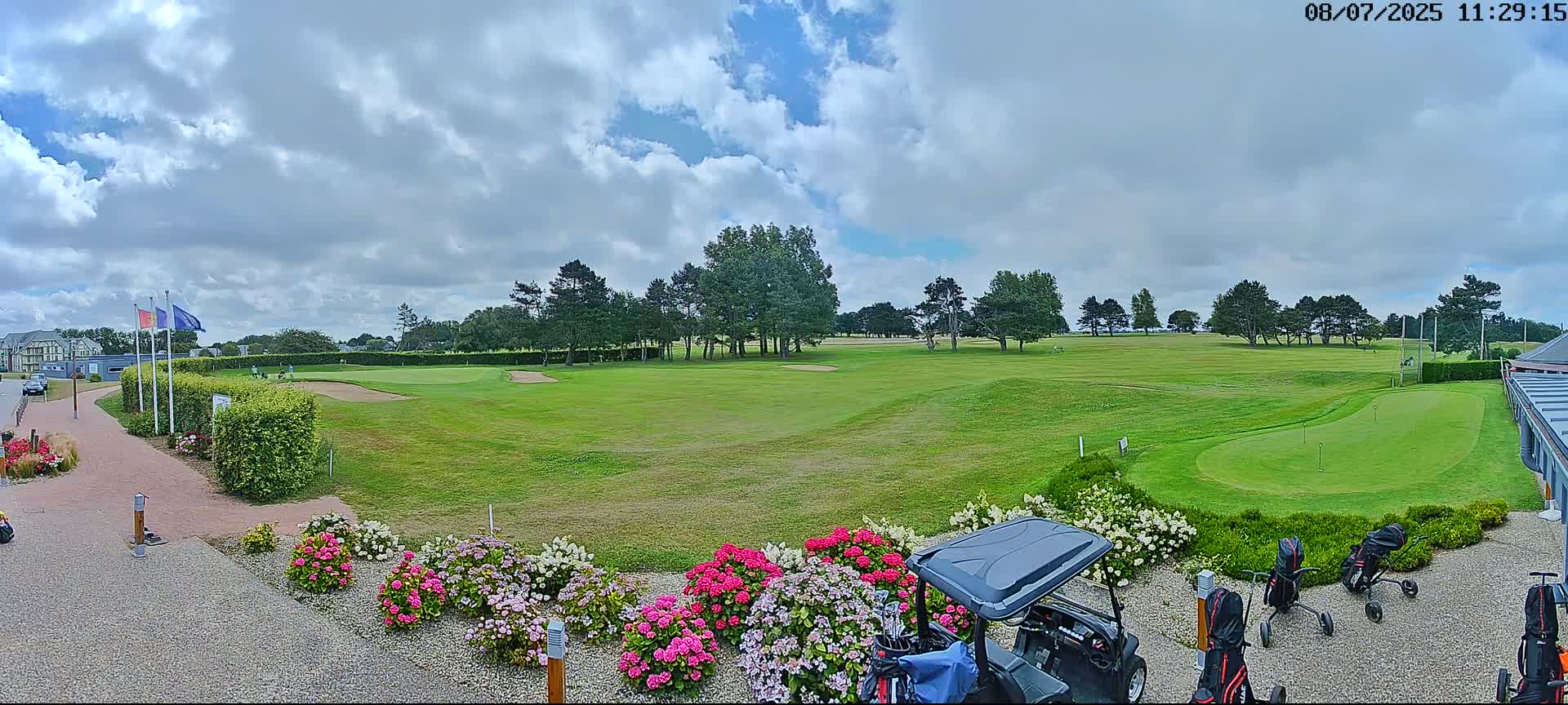 Golf de Dieppe Golf Pourville Court Live Cam - Dieppe, Seine-Maritime, Normandie, France