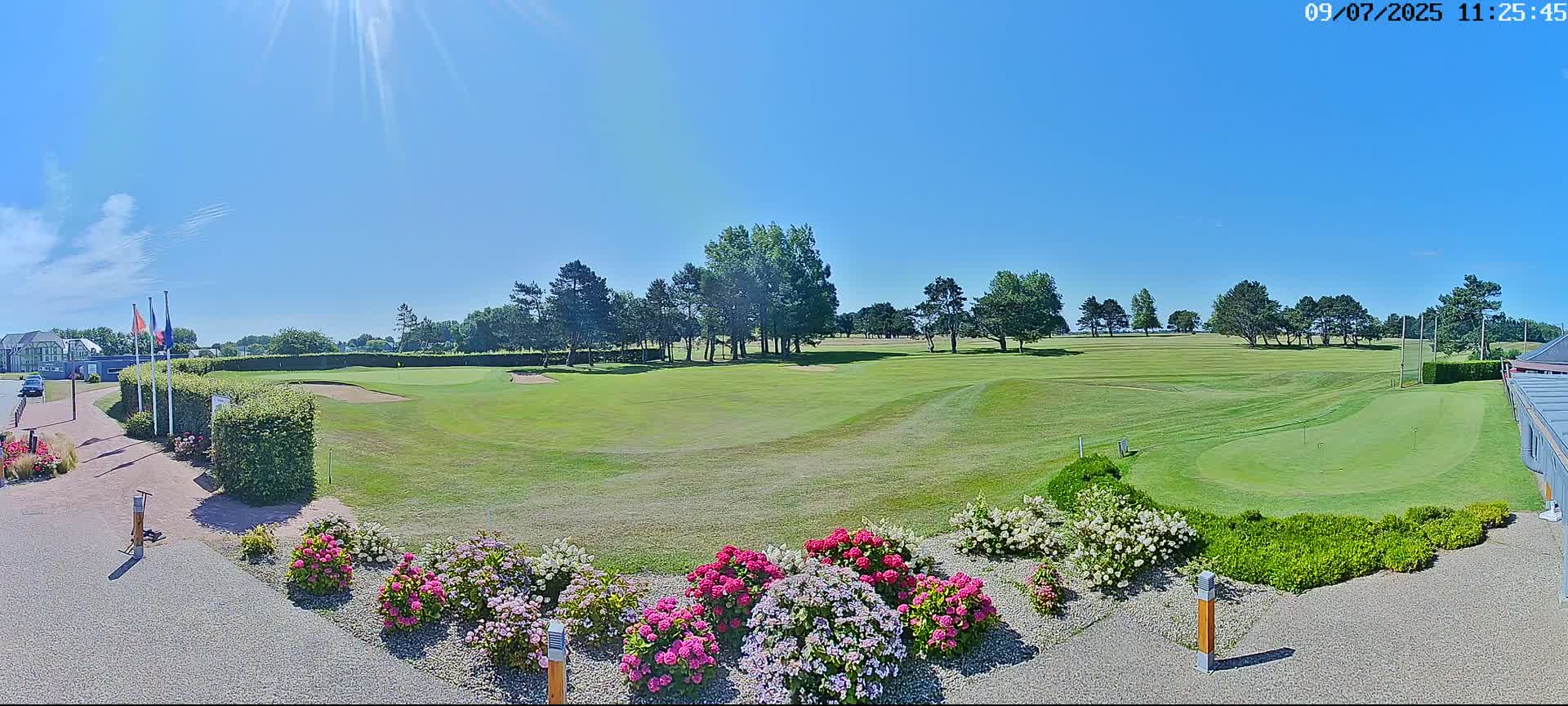 Golf de Dieppe Golf Pourville Court Live Cam - Dieppe, Seine-Maritime, Normandie, France