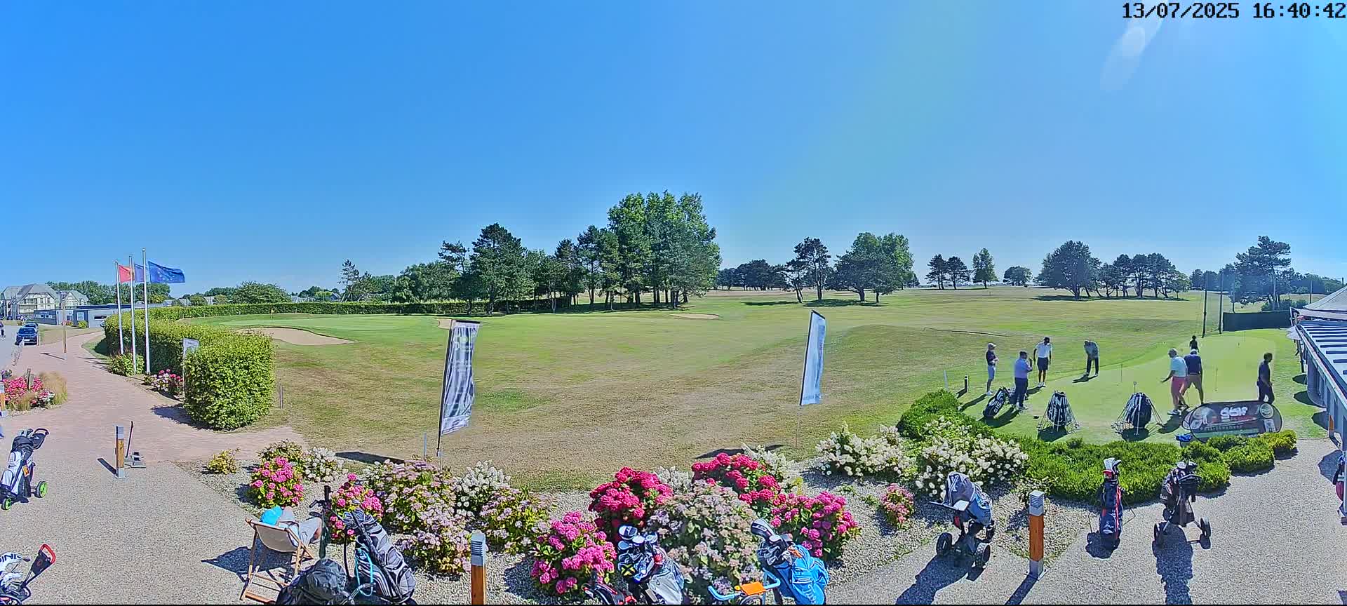 Golf de Dieppe Golf Pourville Court Live Cam - Dieppe, Seine-Maritime, Normandie, France