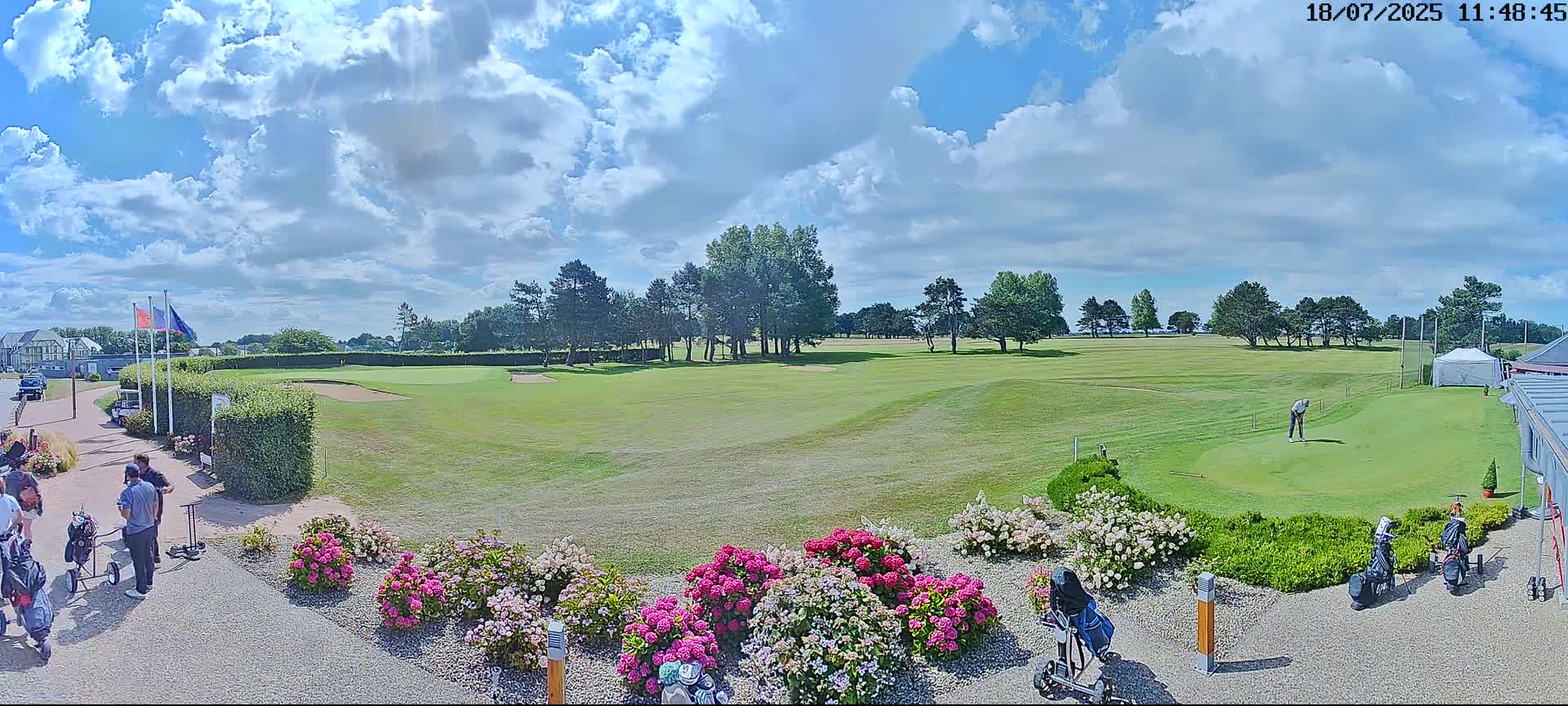 Golf de Dieppe Golf Pourville Court Live Cam - Dieppe, Seine-Maritime, Normandie, France