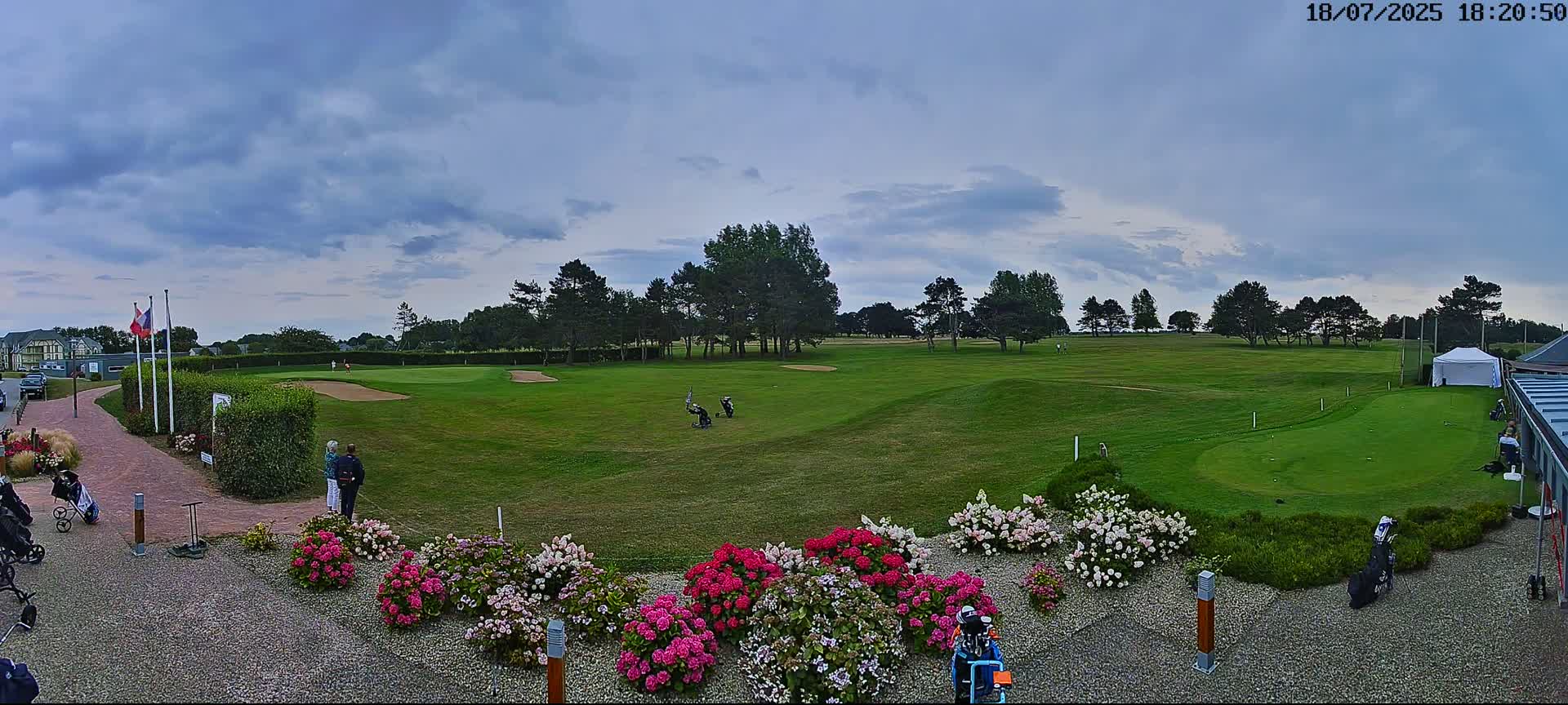 Golf de Dieppe Golf Pourville Court Live Cam - Dieppe, Seine-Maritime, Normandie, France