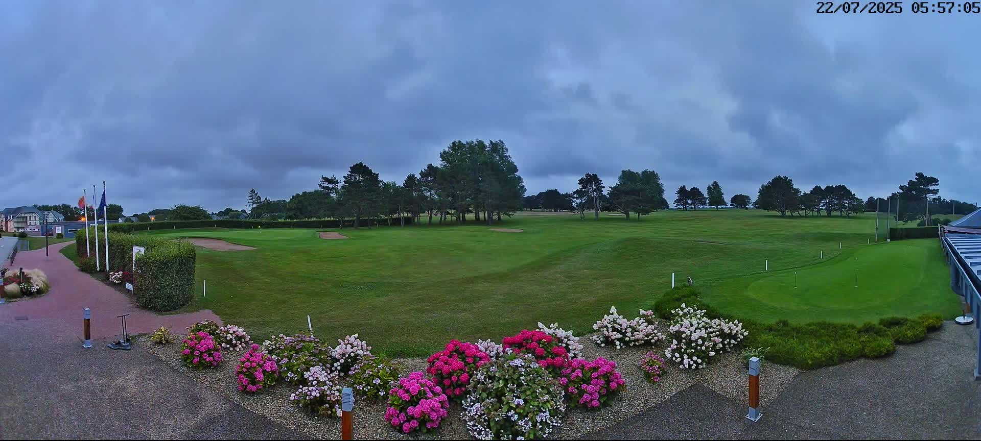 Golf de Dieppe Golf Pourville Court Live Cam - Dieppe, Seine-Maritime, Normandie, France