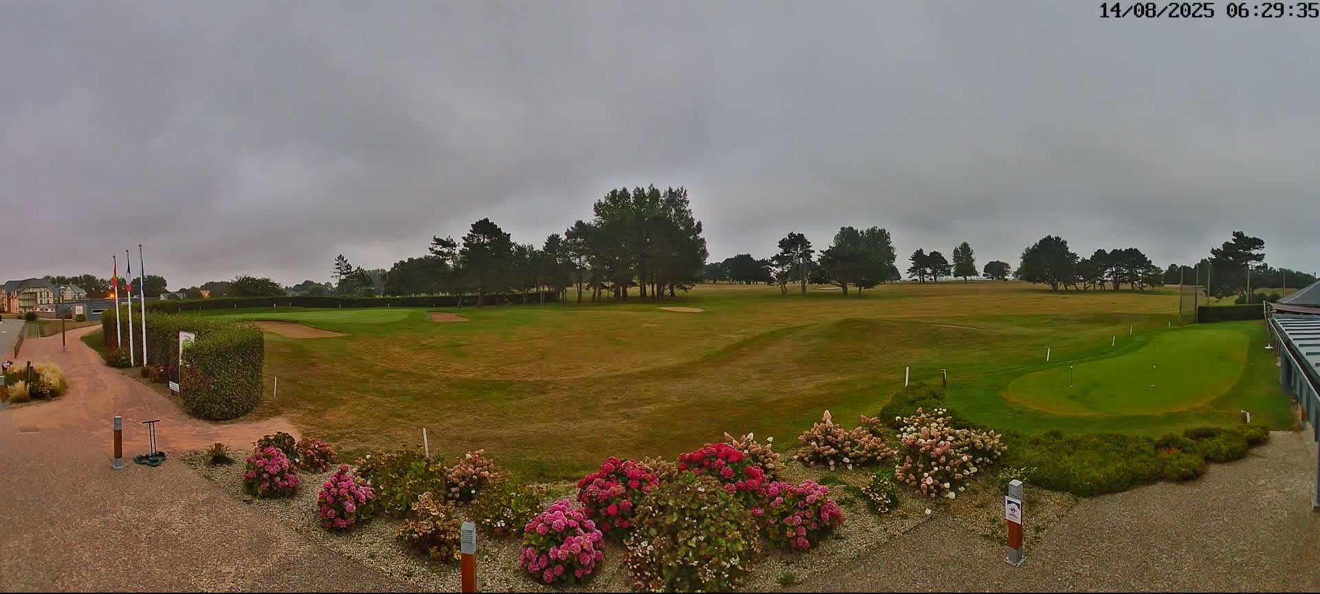 Golf de Dieppe Golf Pourville Court Live Cam - Dieppe, Seine-Maritime, Normandie, France
