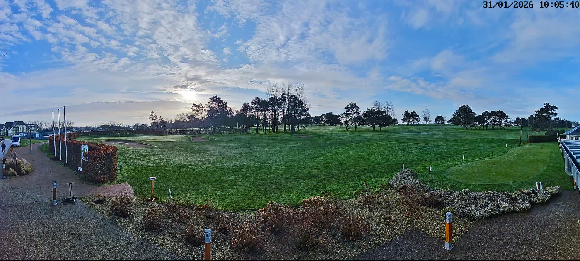 Golf de Dieppe Golf Pourville Court Live Cam - Dieppe, Seine-Maritime, Normandie, France