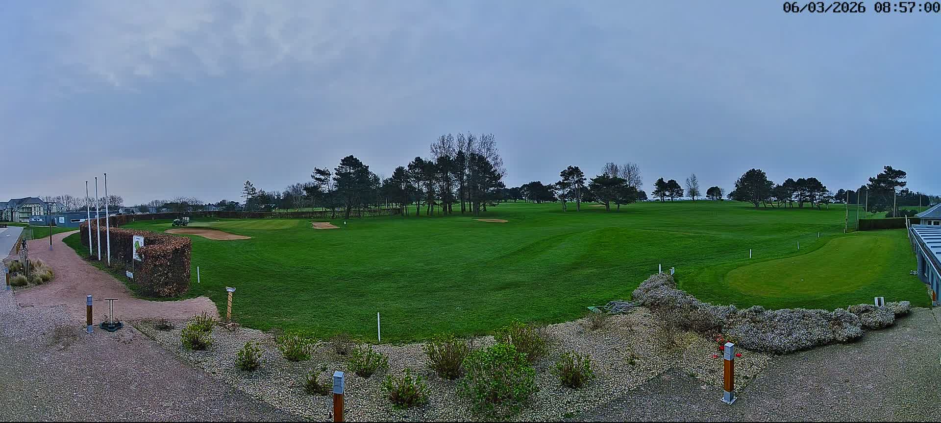 Golf de Dieppe Golf Pourville Court Live Cam - Dieppe, Seine-Maritime, Normandie, France