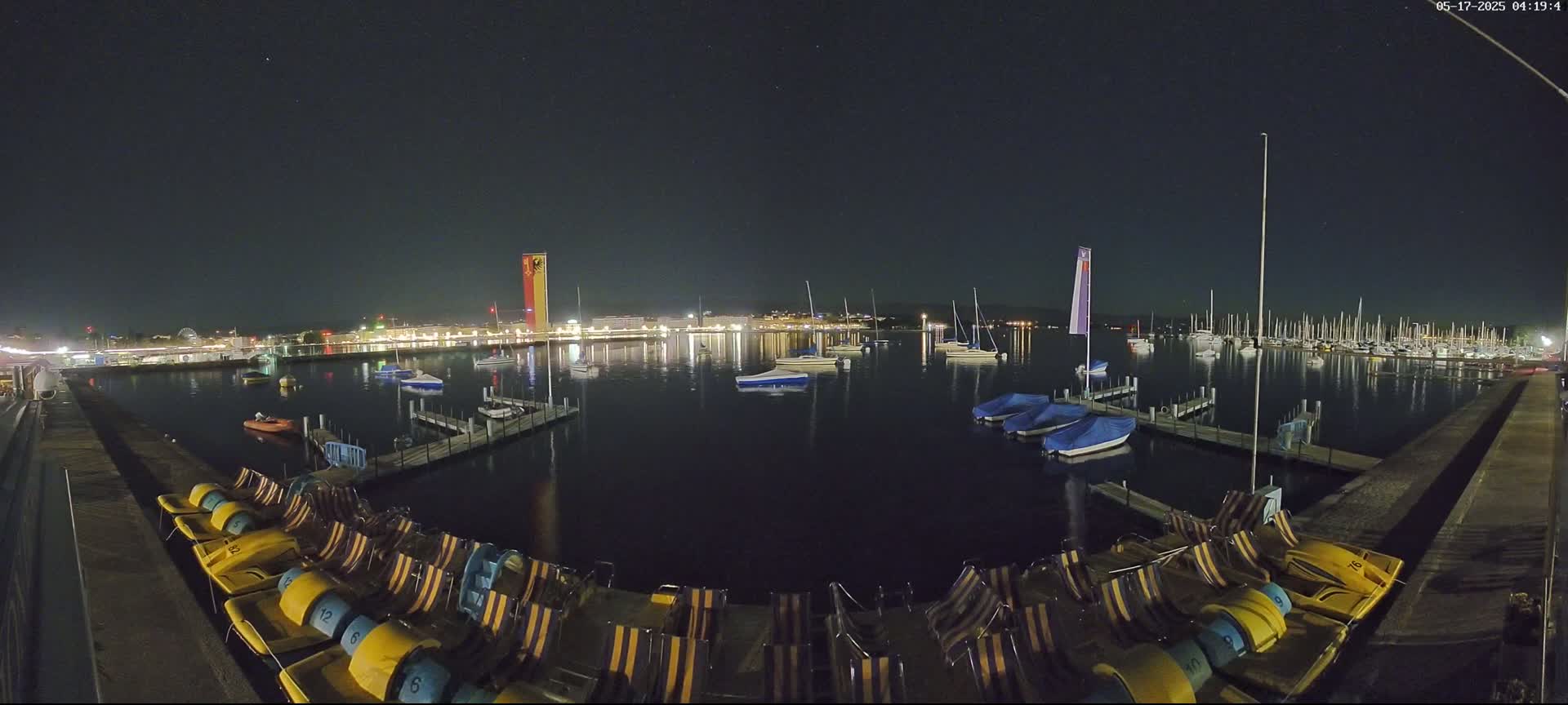 Lake Geneva & (Lac Leman) Coast & Geneve City Les Corsaires Live Cam - Eaux -Vives, Genève, Geneva, Switzerland