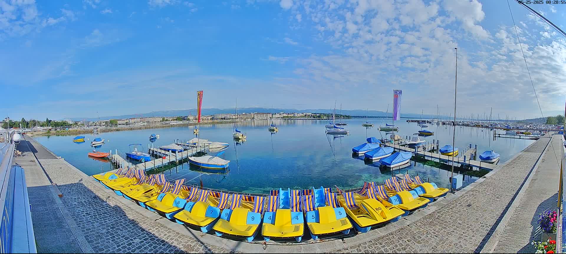 Lake Geneva & (Lac Leman) Coast & Geneve City Les Corsaires Live Cam - Eaux -Vives, Genève, Geneva, Switzerland