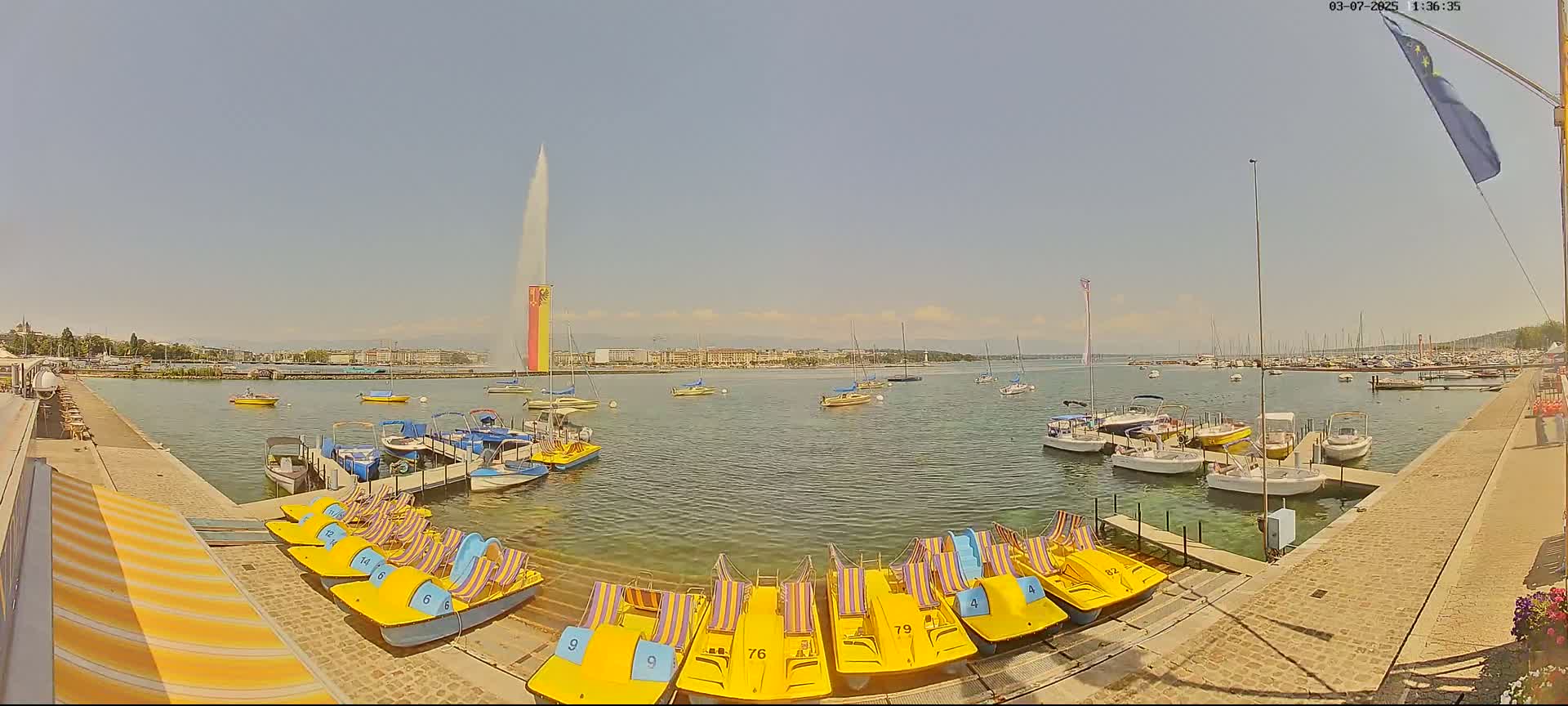 Lake Geneva & (Lac Leman) Coast & Geneve City Les Corsaires Live Cam - Eaux -Vives, Genève, Geneva, Switzerland