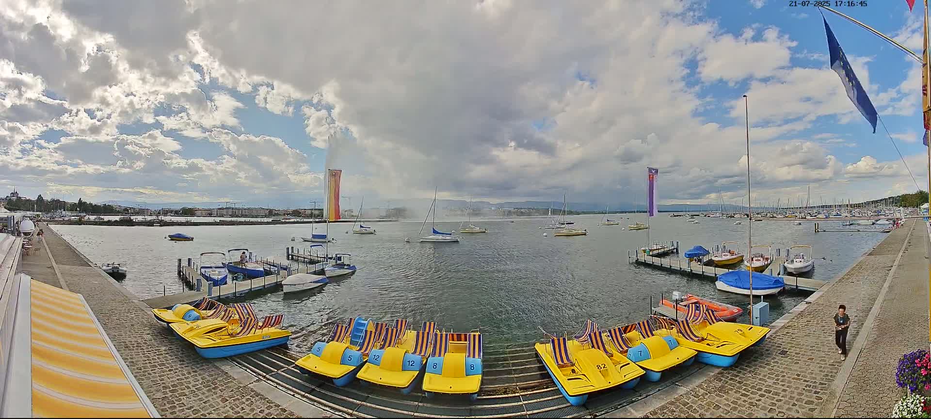 Lake Geneva & (Lac Leman) Coast & Geneve City Les Corsaires Live Cam - Eaux -Vives, Genève, Geneva, Switzerland