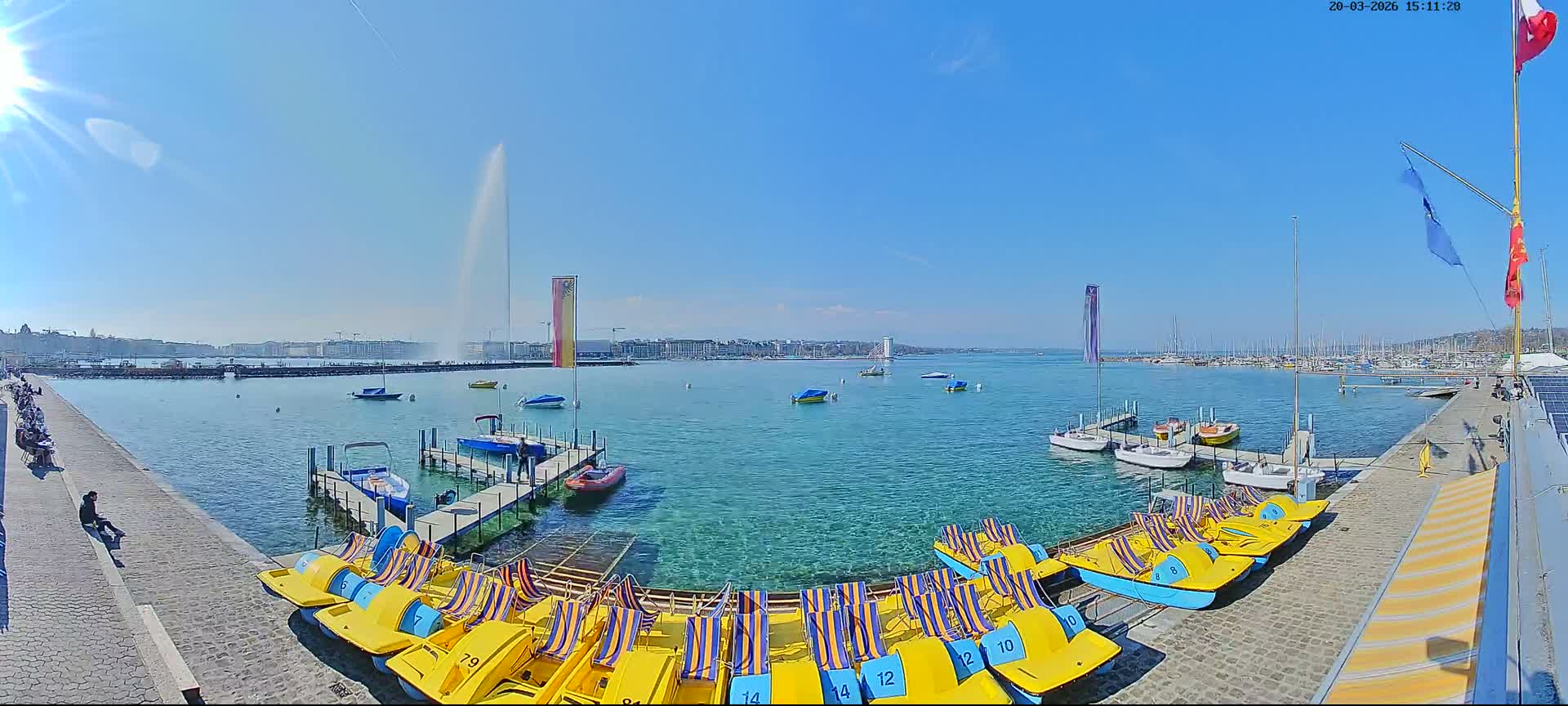 Lake Geneva & (Lac Leman) Coast & Geneve City Les Corsaires Live Cam - Eaux -Vives, Genève, Geneva, Switzerland