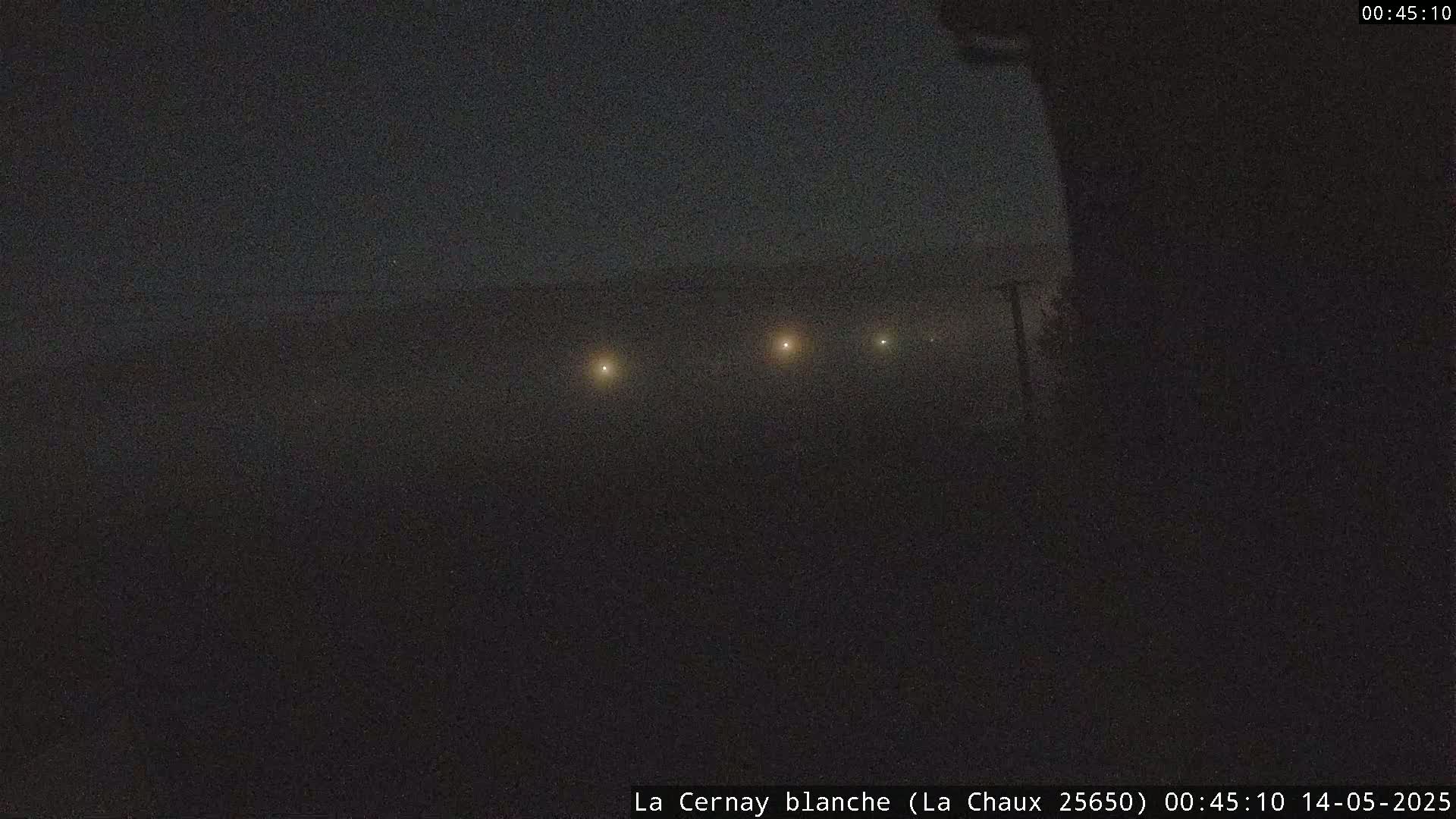 La Cernay Blanche Ski & Sport Area - La Chaux Village Live Cam - Pontarlier, Doubs, Bourgogne-Franche-Comte, France