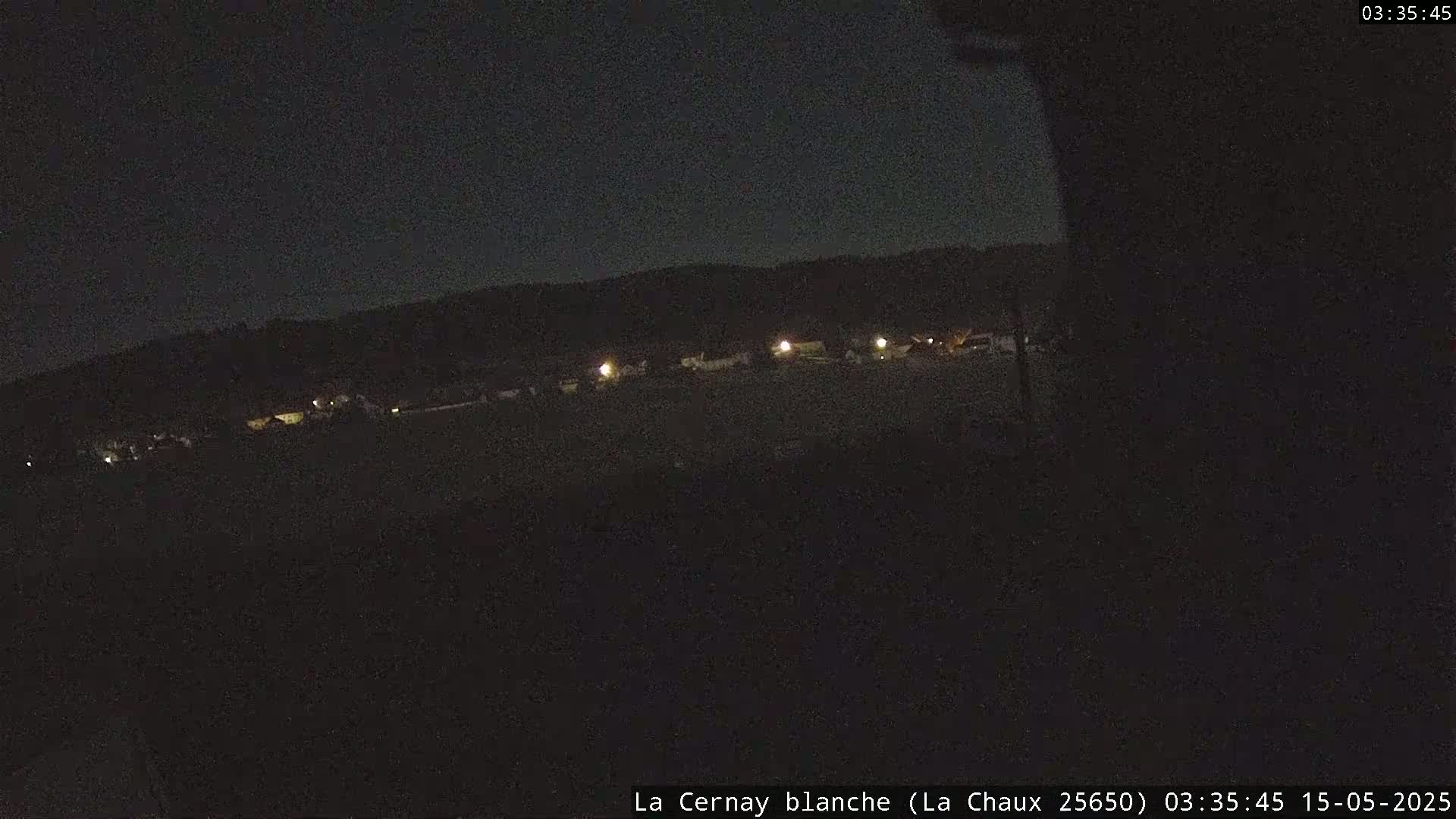 La Cernay Blanche Ski & Sport Area - La Chaux Village Live Cam - Pontarlier, Doubs, Bourgogne-Franche-Comte, France