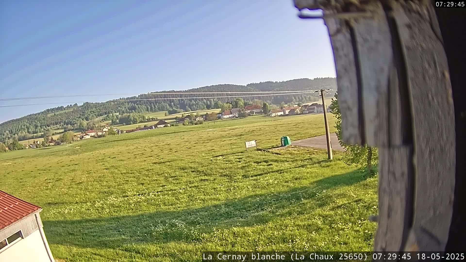La Cernay Blanche Ski & Sport Area - La Chaux Village Live Cam - Pontarlier, Doubs, Bourgogne-Franche-Comte, France