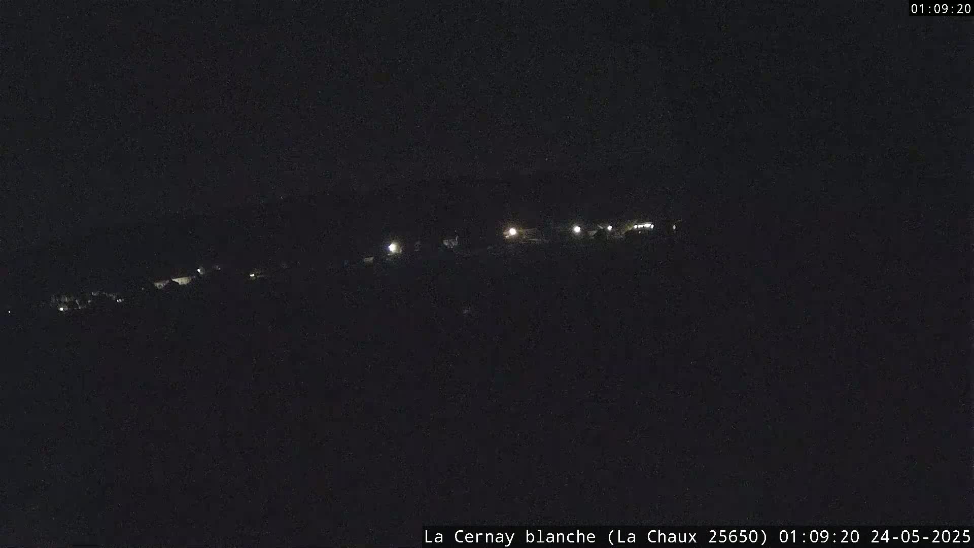 La Cernay Blanche Ski & Sport Area - La Chaux Village Live Cam - Pontarlier, Doubs, Bourgogne-Franche-Comte, France