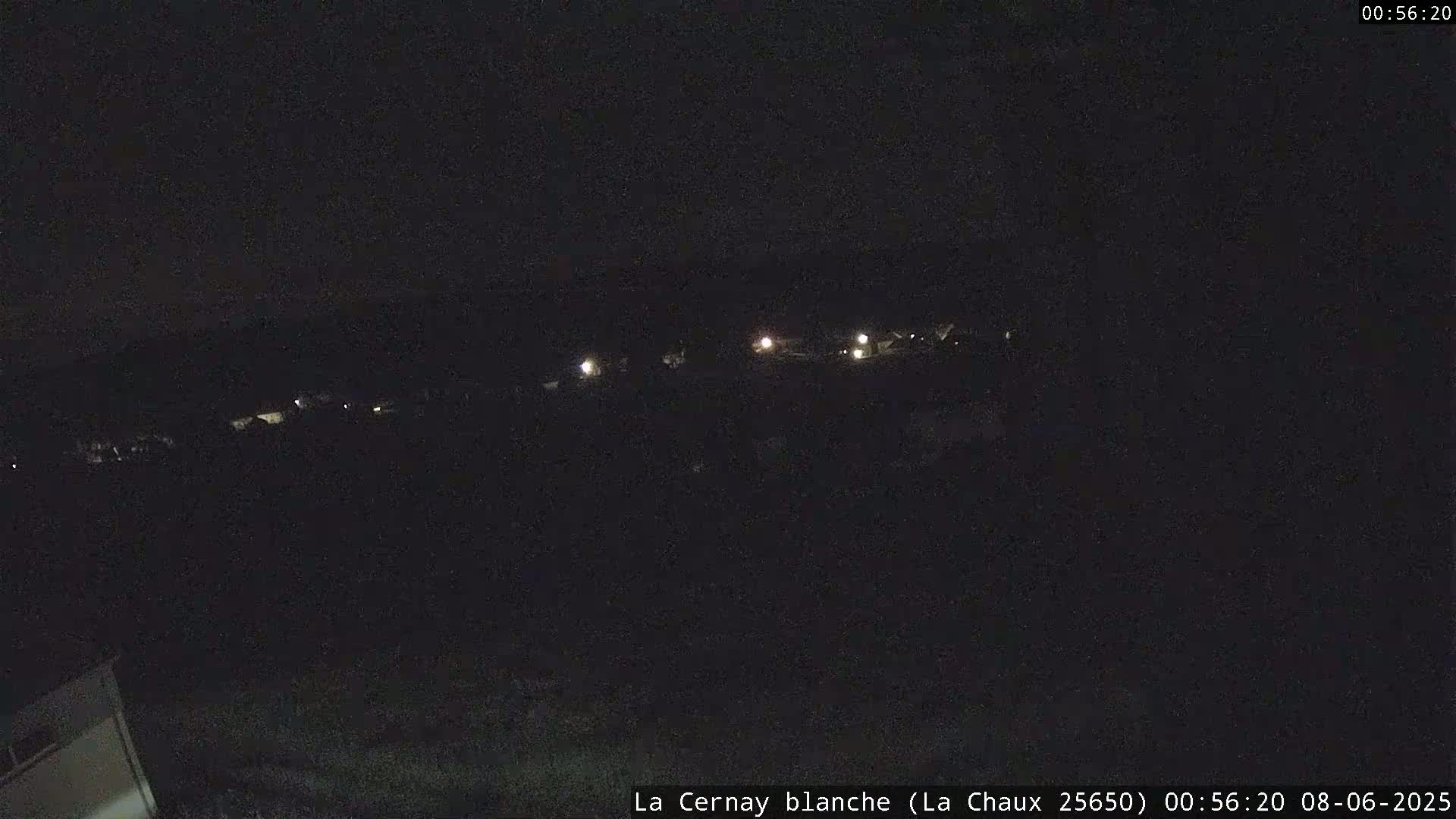 La Cernay Blanche Ski & Sport Area - La Chaux Village Live Cam - Pontarlier, Doubs, Bourgogne-Franche-Comte, France
