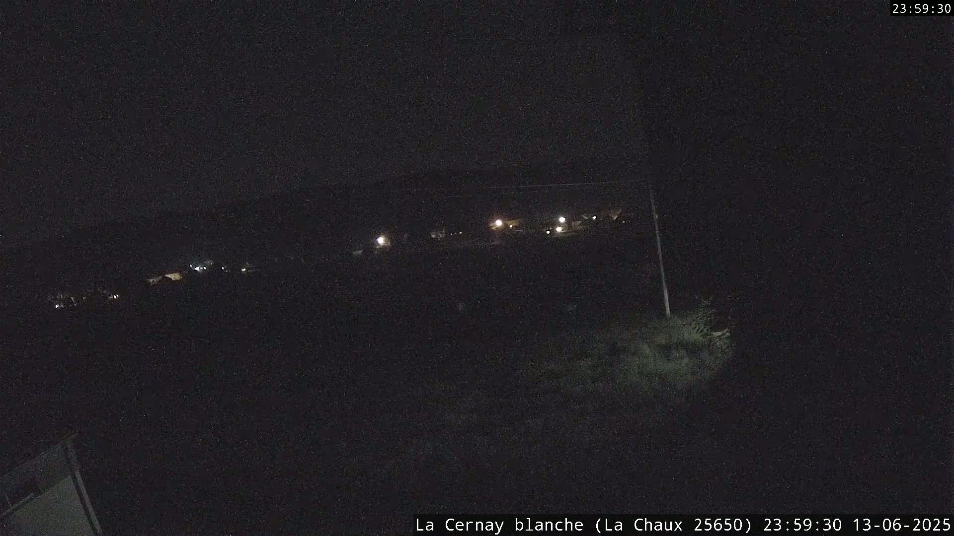 La Cernay Blanche Ski & Sport Area - La Chaux Village Live Cam - Pontarlier, Doubs, Bourgogne-Franche-Comte, France