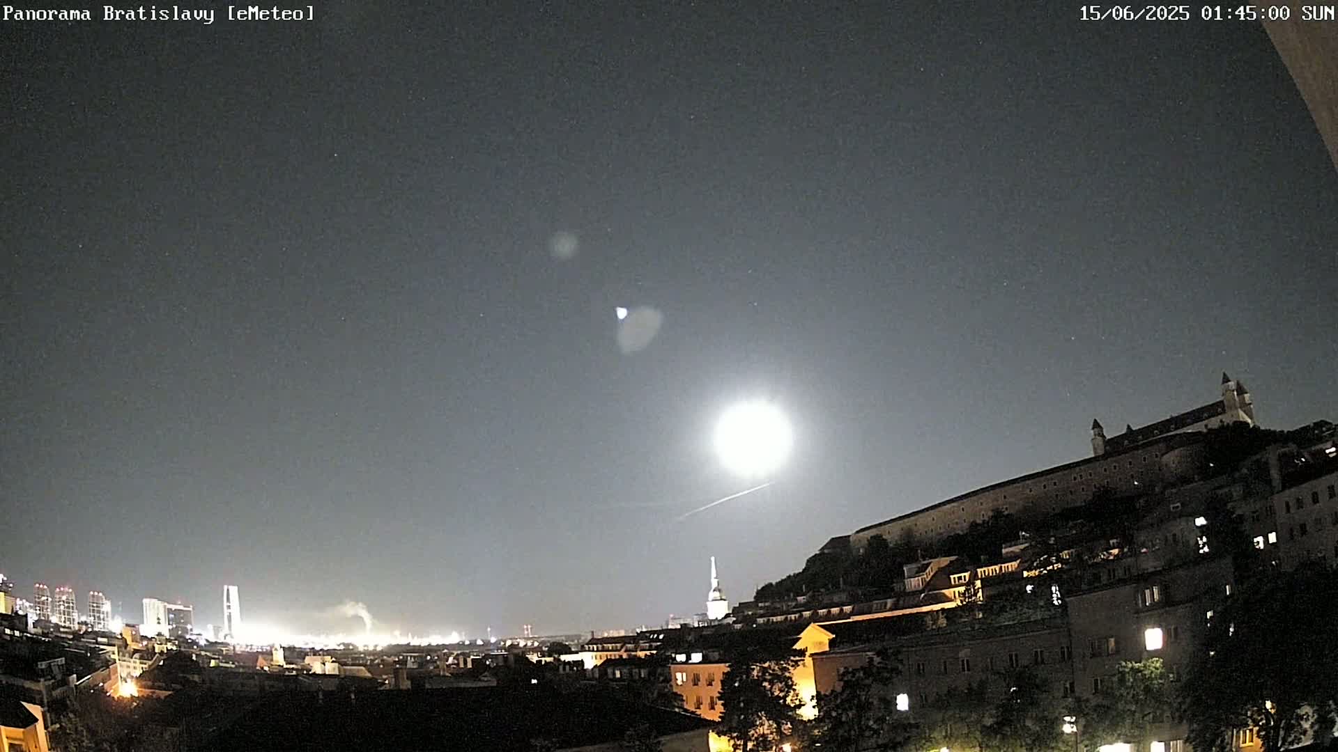 Bratislava Castle (Bratislavsky Hrad) Old Town Live Cam - Stare Mesto, Okres Bratislava I, Bratislava, Slovakia