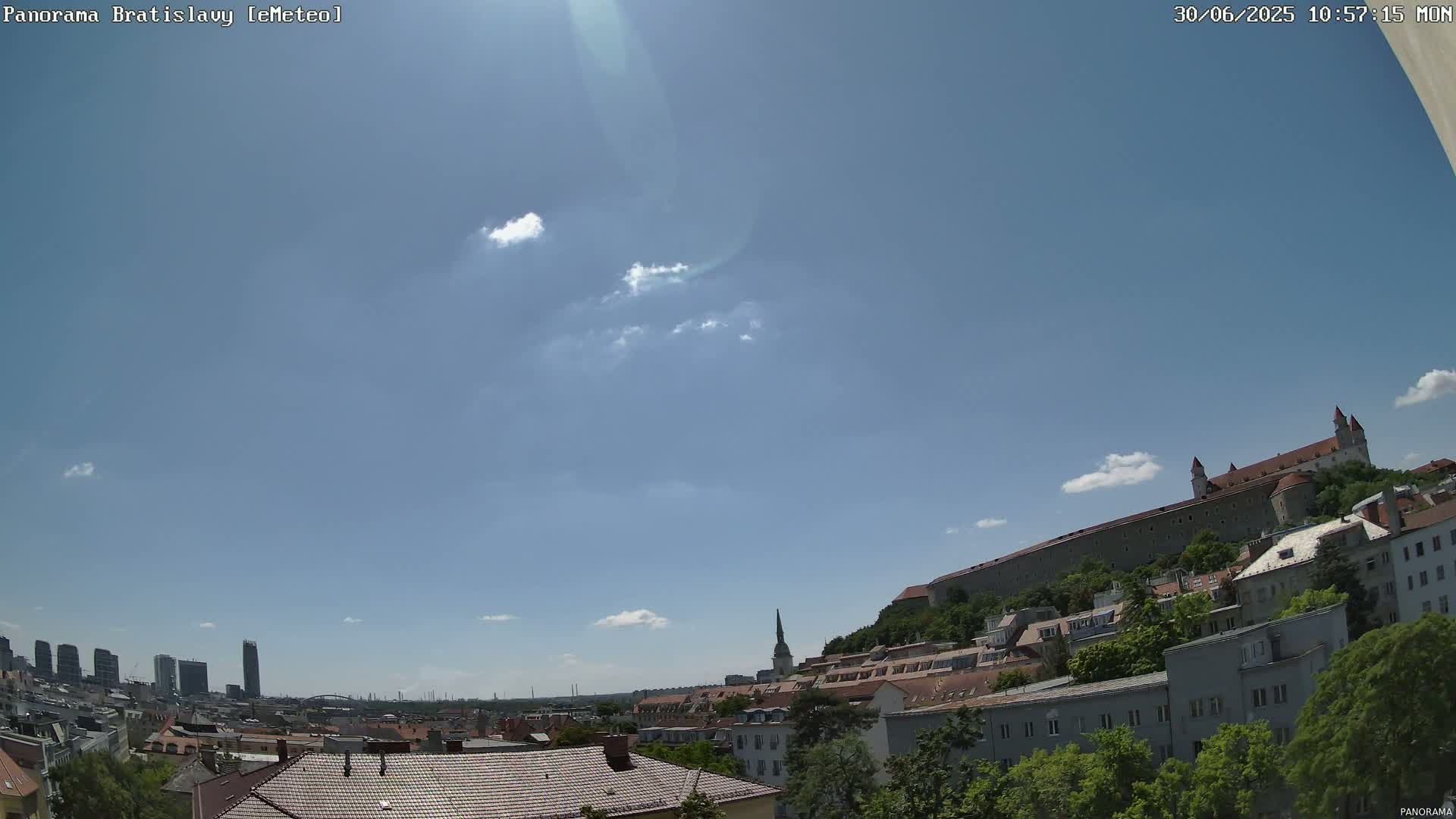 Bratislava City Southeast View Skyline  Live Cam - Stare Mesto, Okres Bratislava I, Bratislava, Slovakia