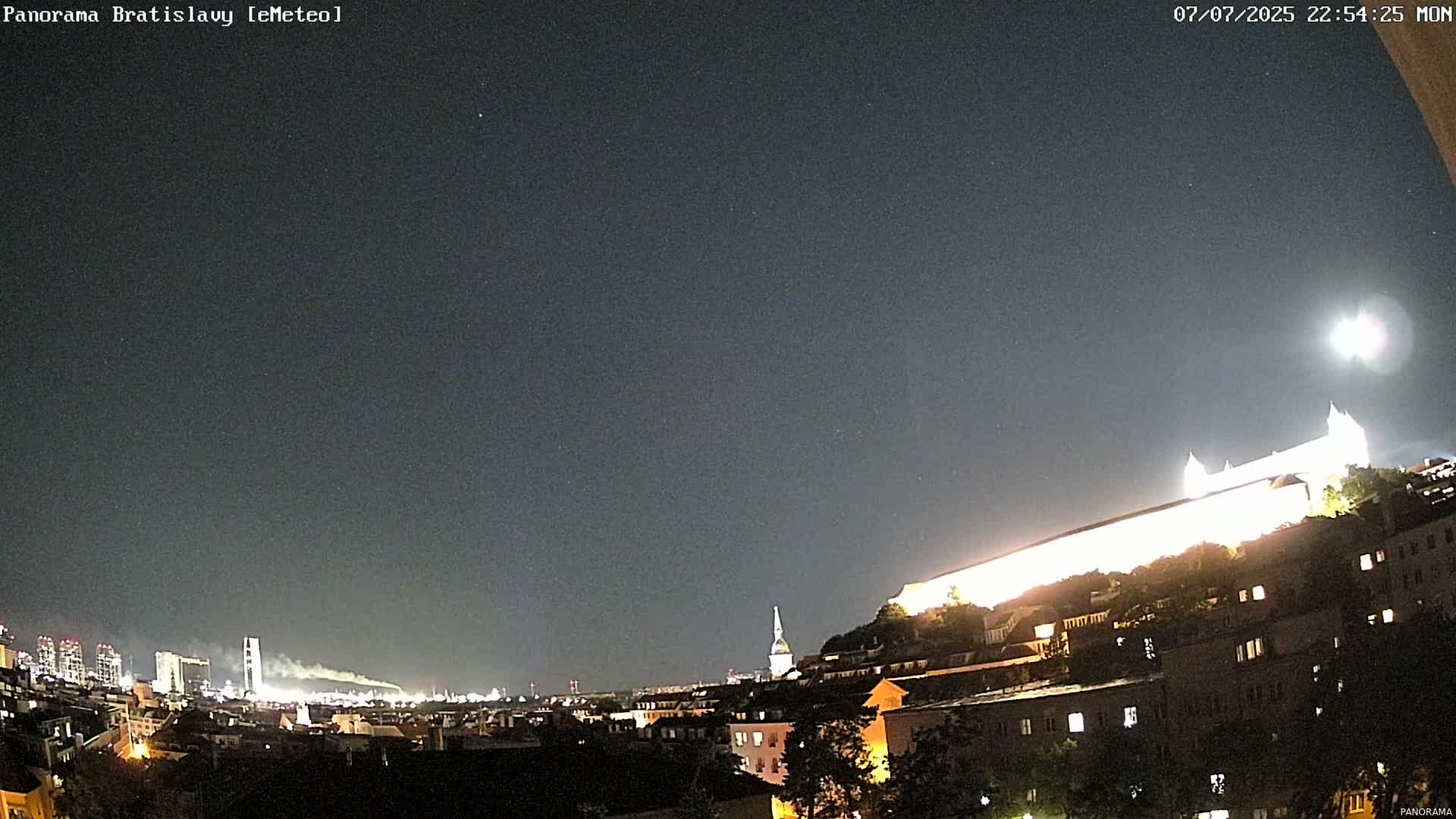 Bratislava City Southeast View Skyline  Live Cam - Stare Mesto, Okres Bratislava I, Bratislava, Slovakia