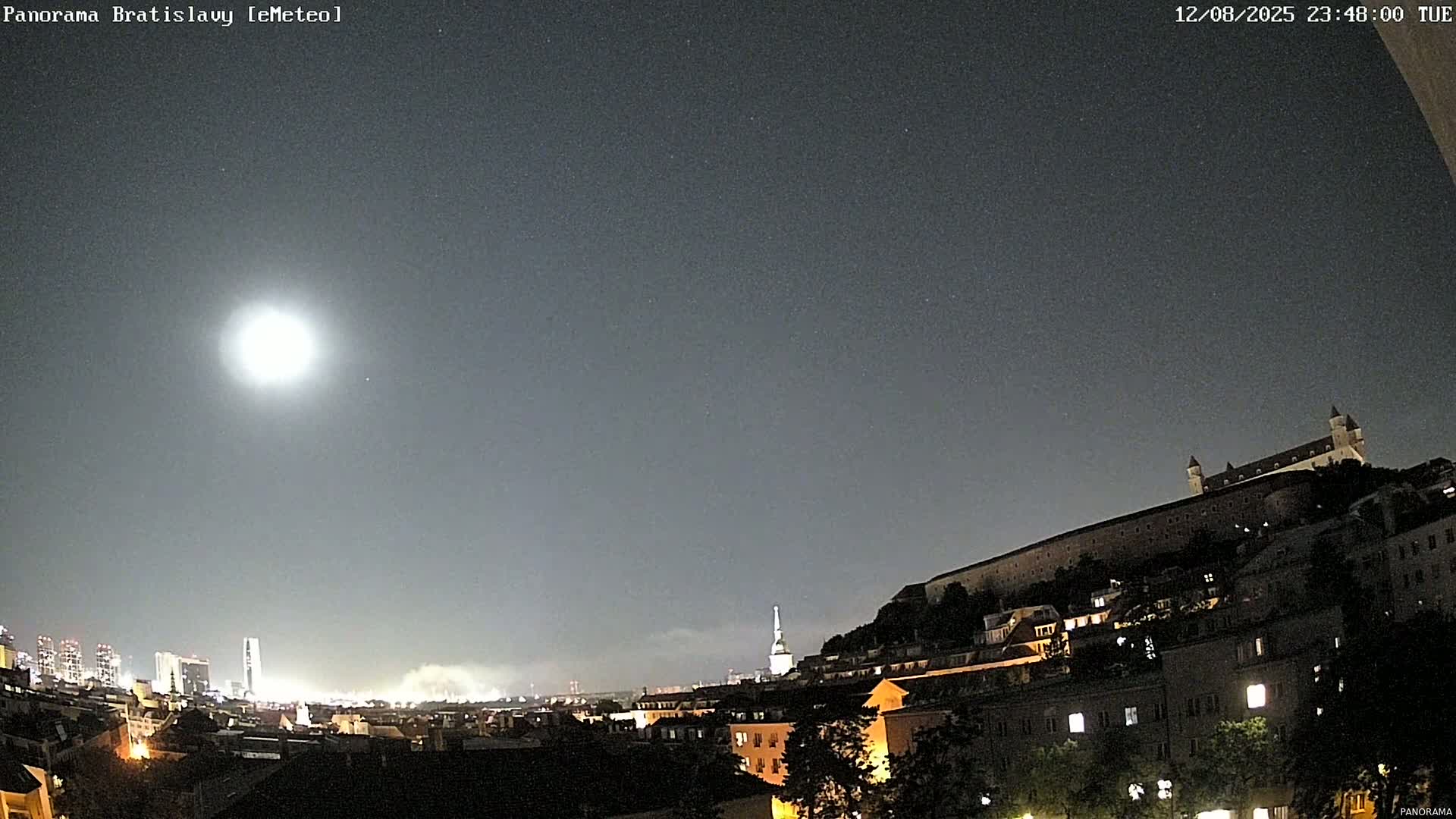 Bratislava City Southeast View Skyline  Live Cam - Stare Mesto, Okres Bratislava I, Bratislava, Slovakia