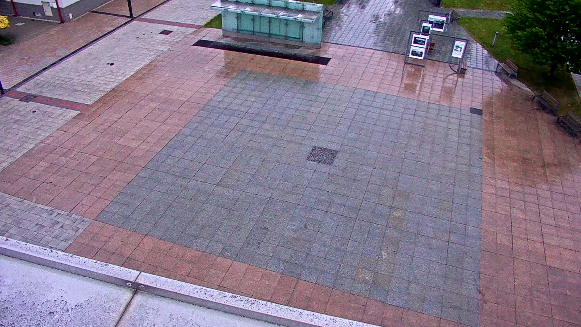 Martin City Center & Malú Fatra National Mountain Range Park Live Cam - Martin, Okres Martin, Zilina, Slovakia