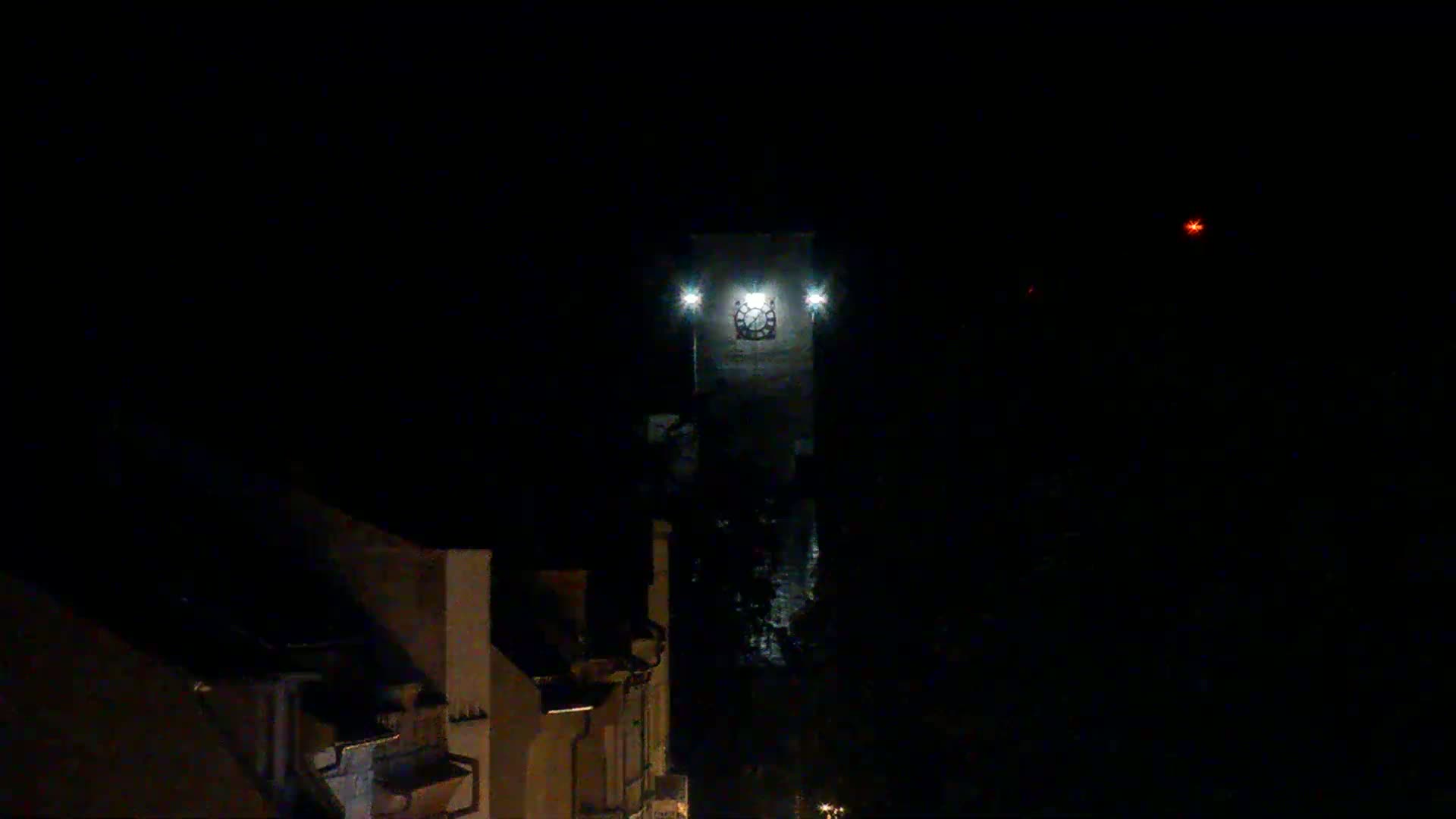  Martin City Center & Malú Fatra National Mountain Range Park Live Cam - Martin, Okres Martin, Zilina, Slovakia