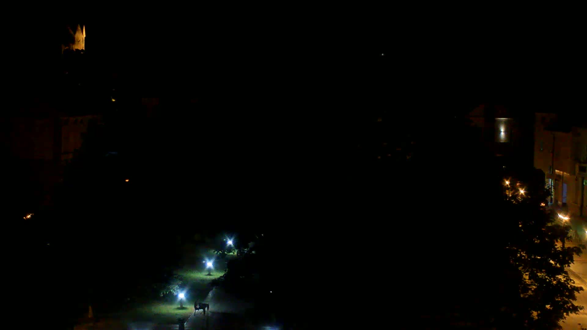  Martin City Center & Malú Fatra National Mountain Range Park Live Cam - Martin, Okres Martin, Zilina, Slovakia