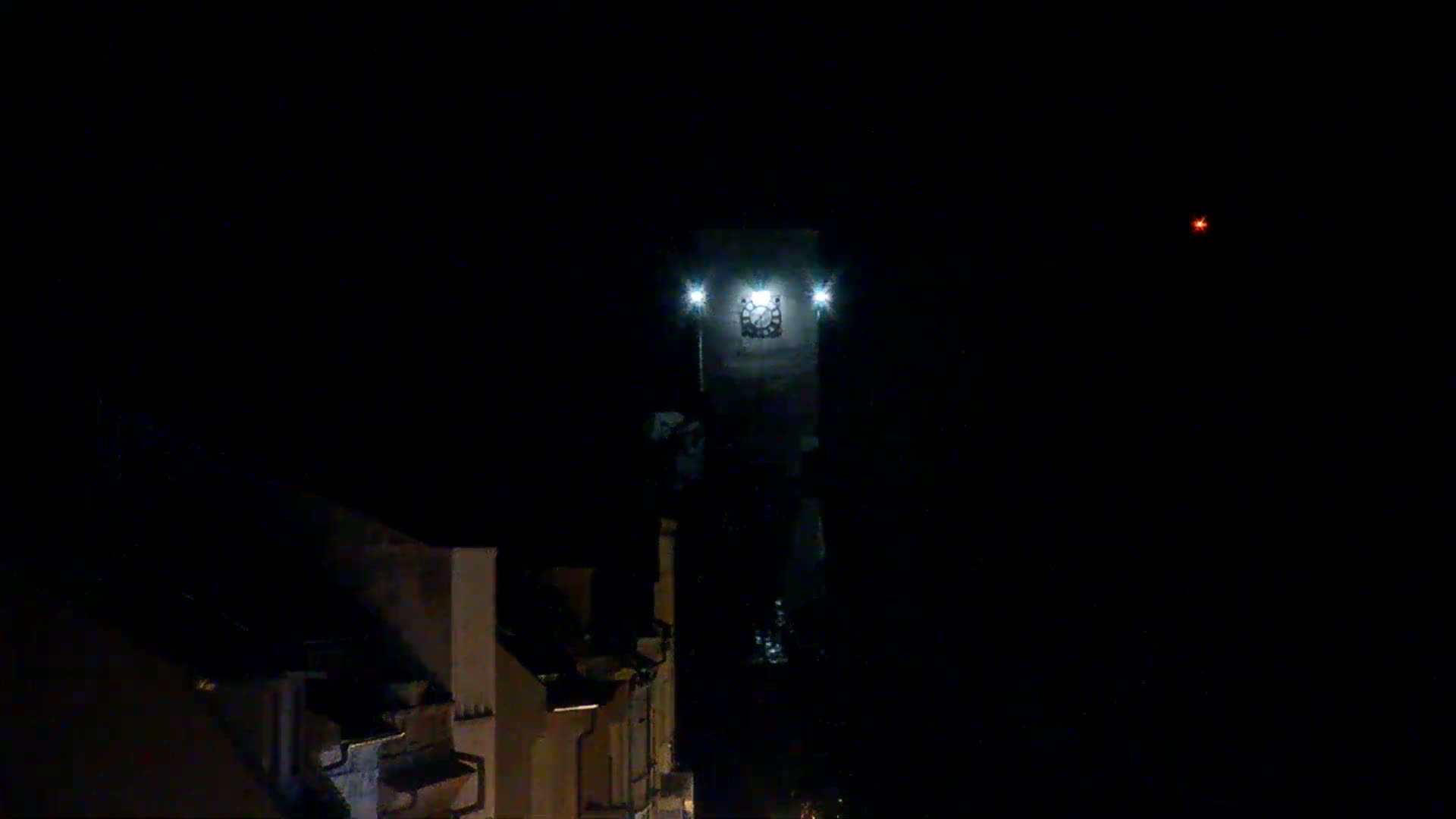  Martin City Center & Malú Fatra National Mountain Range Park Live Cam - Martin, Okres Martin, Zilina, Slovakia