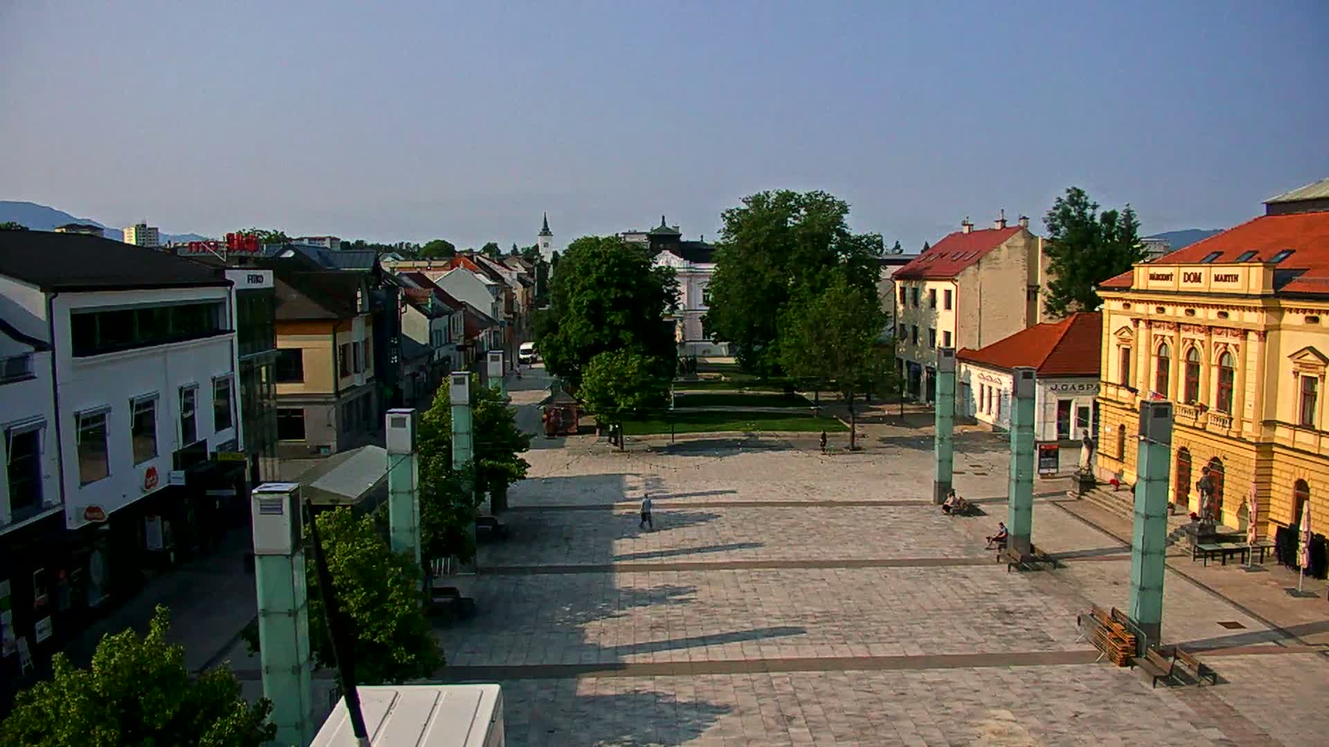  Martin City Center & Malú Fatra National Mountain Range Park Live Cam - Martin, Okres Martin, Zilina, Slovakia