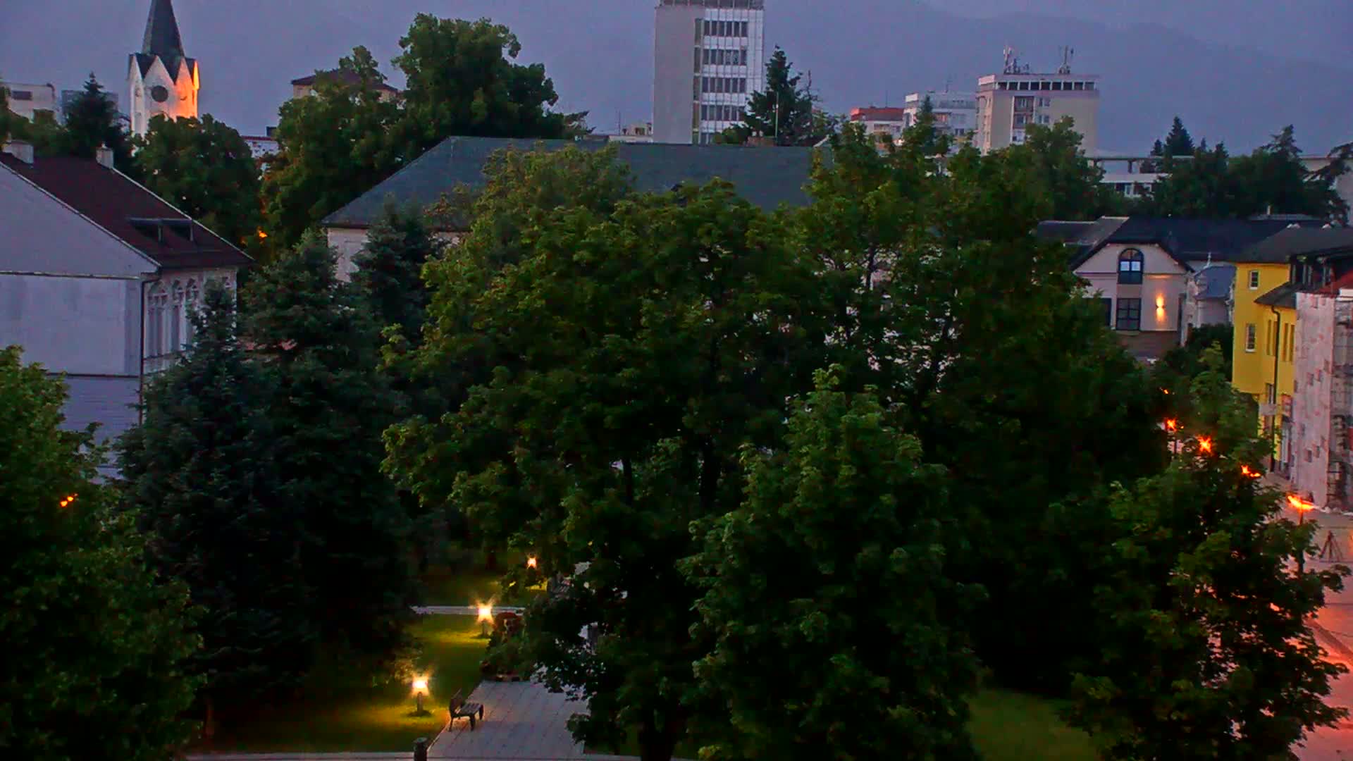  Martin City Center & Malú Fatra National Mountain Range Park Live Cam - Martin, Okres Martin, Zilina, Slovakia