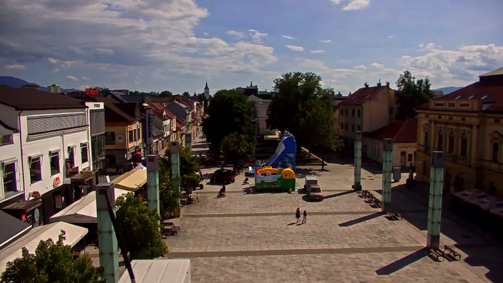 Martin City Center & Malú Fatra National Mountain Range Park Live Cam - Martin, Okres Martin, Zilina, Slovakia