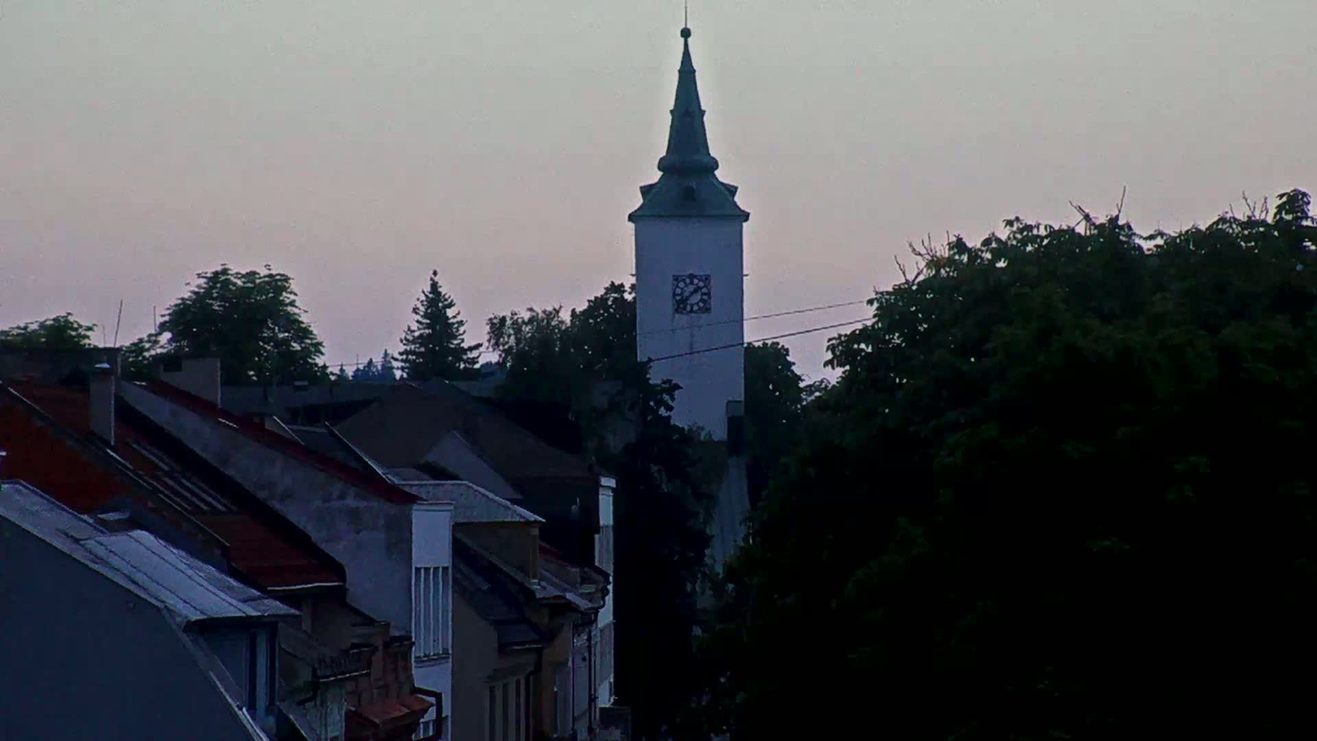  Martin City Center & Malú Fatra National Mountain Range Park Live Cam - Martin, Okres Martin, Zilina, Slovakia