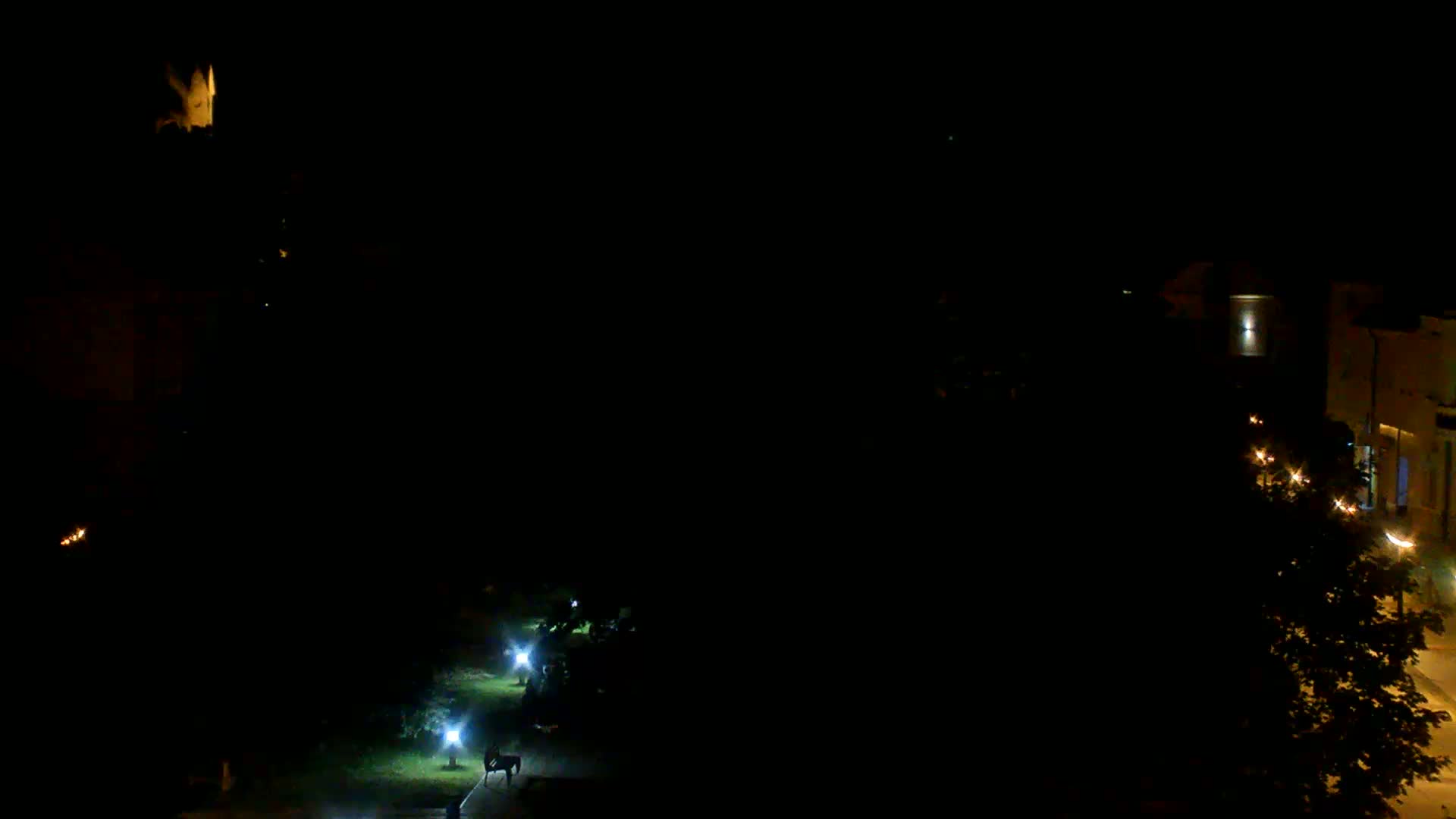  Martin City Center & Malú Fatra National Mountain Range Park Live Cam - Martin, Okres Martin, Zilina, Slovakia