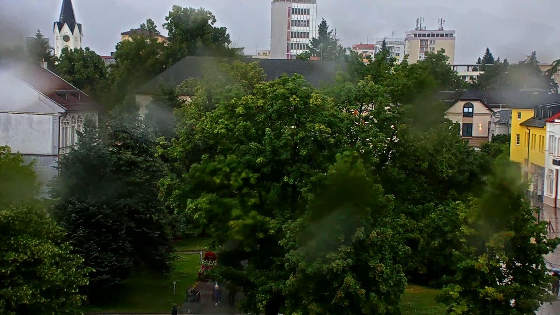  Martin City Center & Malú Fatra National Mountain Range Park Live Cam - Martin, Okres Martin, Zilina, Slovakia