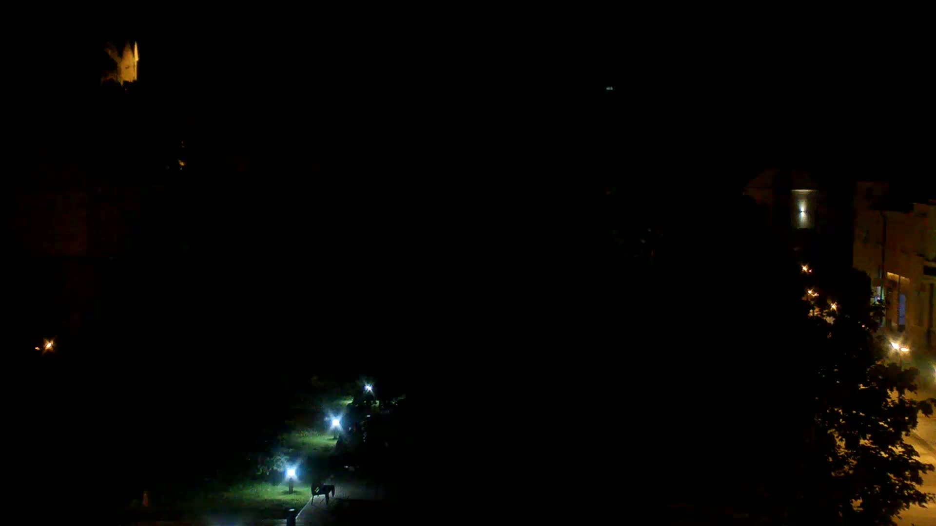  Martin City Center & Malú Fatra National Mountain Range Park Live Cam - Martin, Okres Martin, Zilina, Slovakia