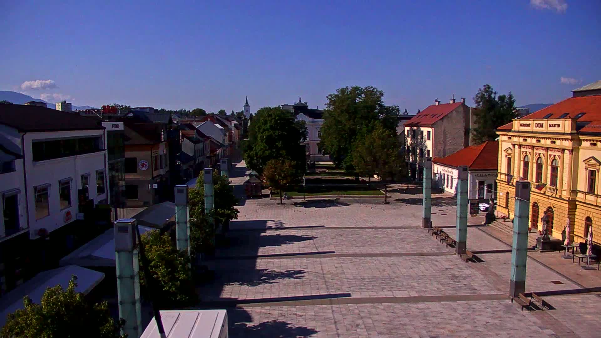  Martin City Center & Malú Fatra National Mountain Range Park Live Cam - Martin, Okres Martin, Zilina, Slovakia
